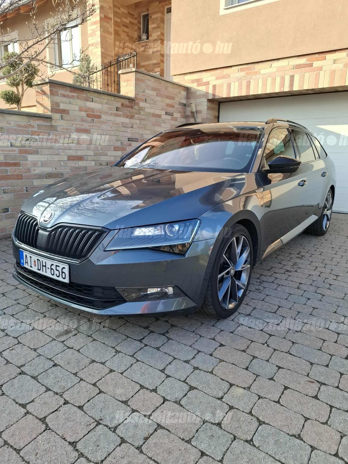 SKODA SUPERB 2017/10 - 1