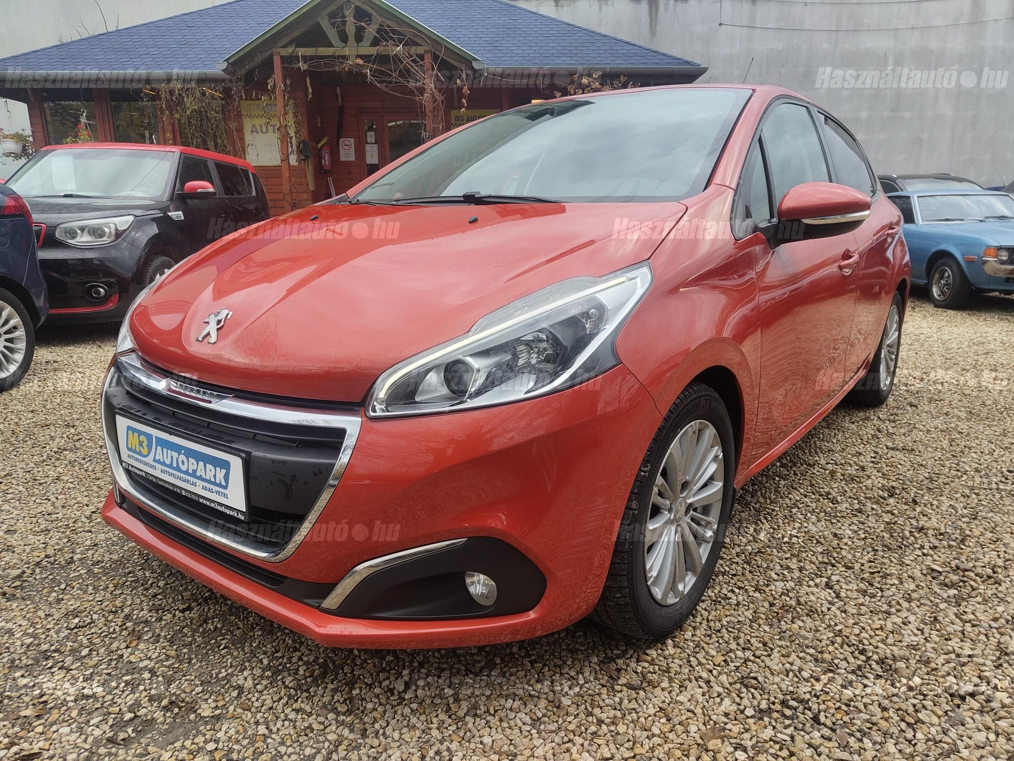 PEUGEOT 208 2015 - 1
