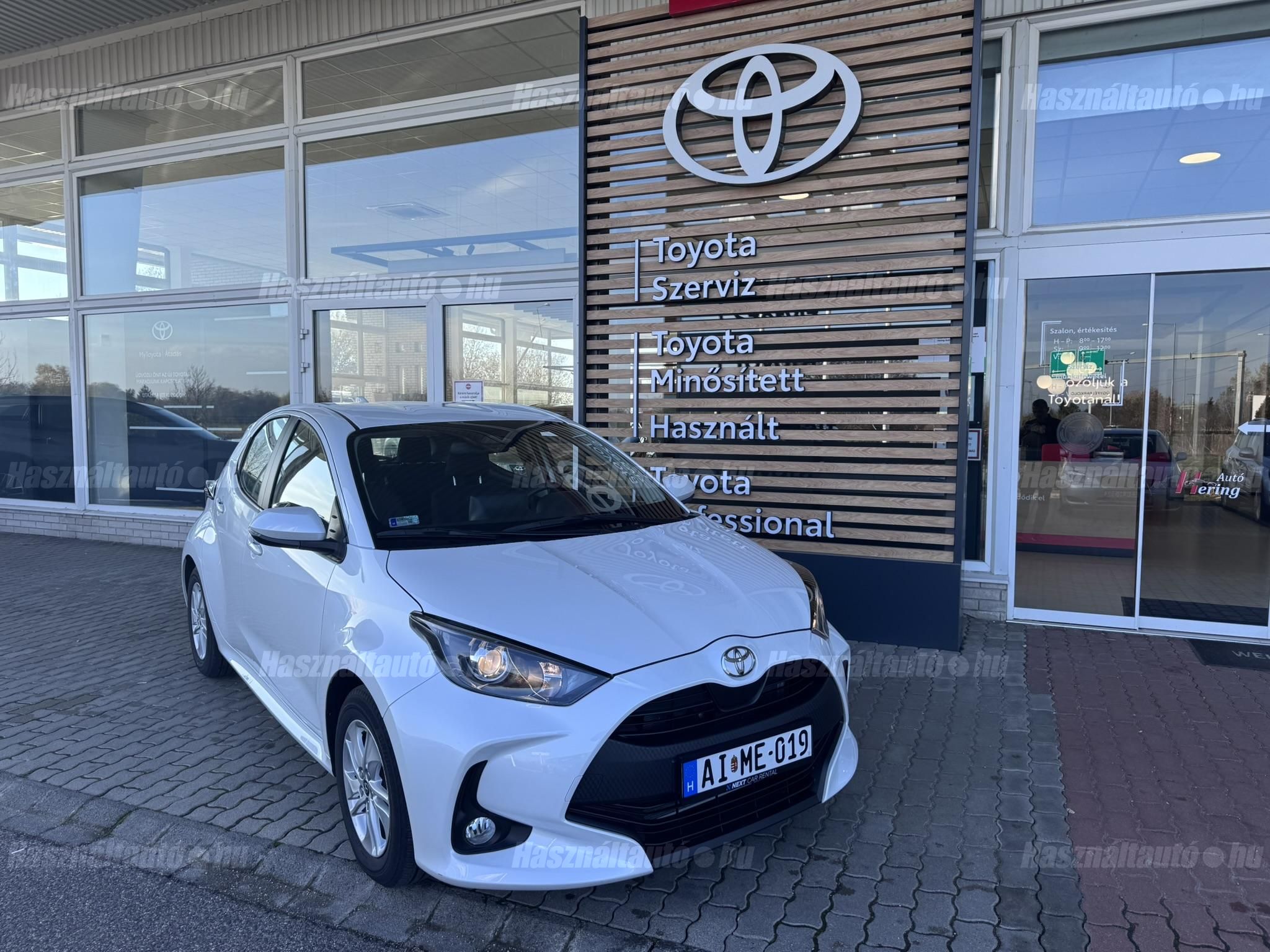 TOYOTA YARIS 2025/5 - 1