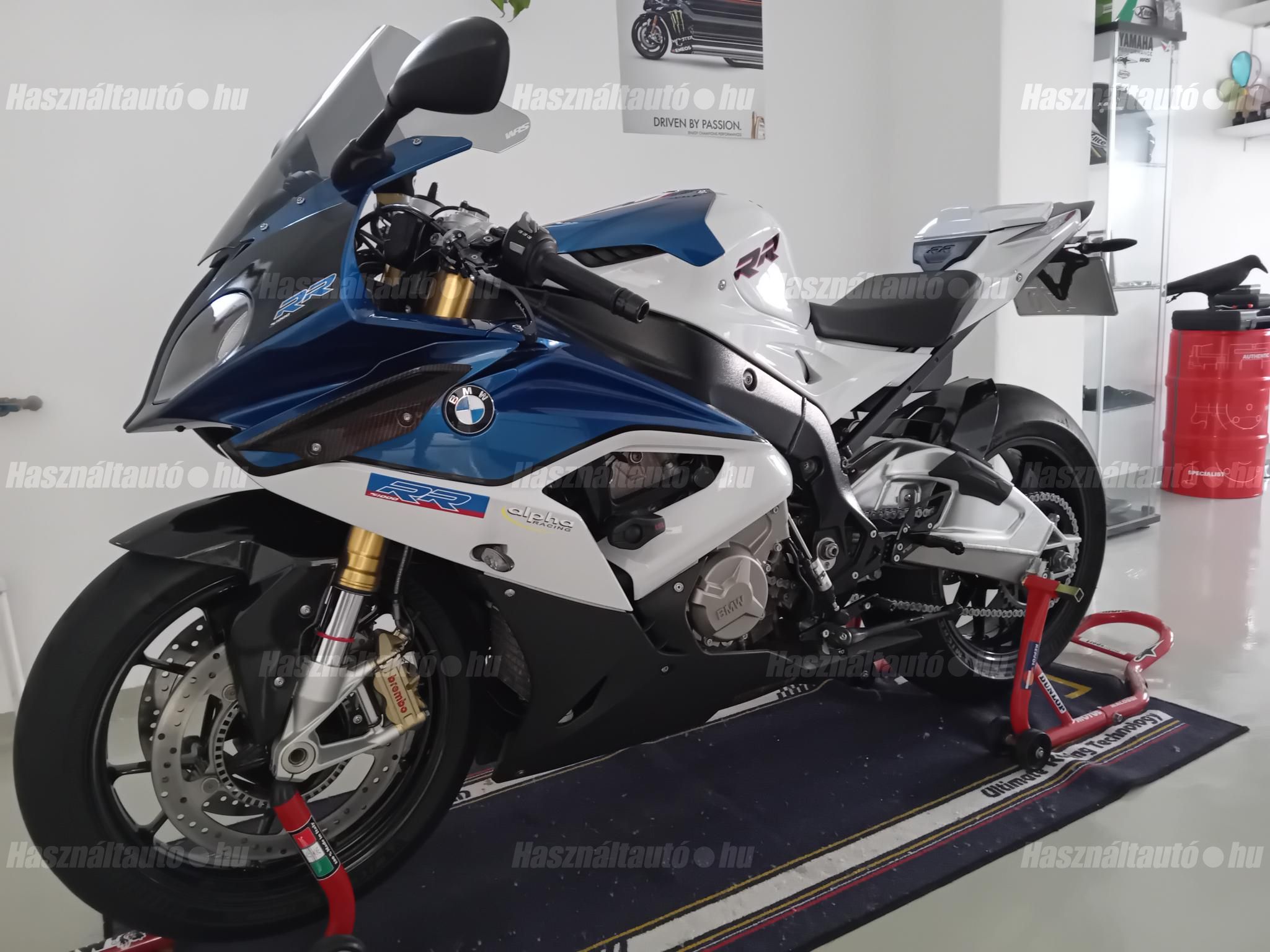 BMW S 1000 RR 2015/6 - 1