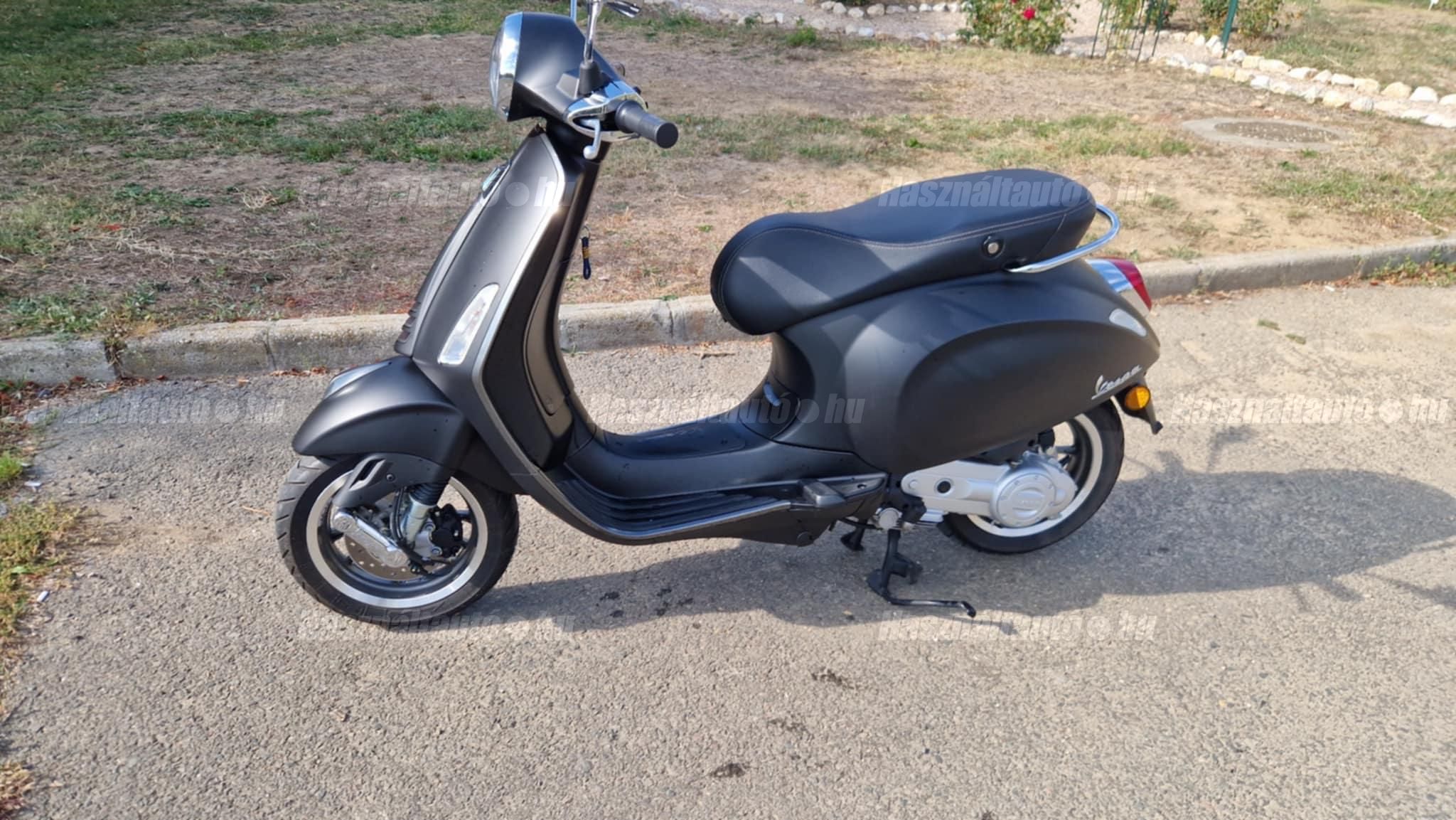 VESPA PRIMAVERA 50 4T 2022/10 - 1