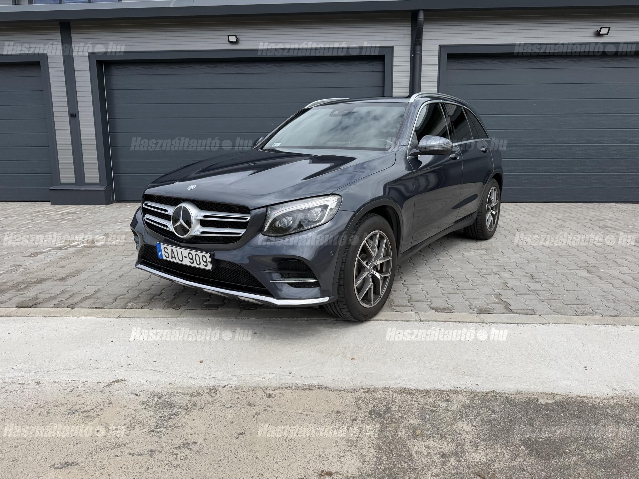 MERCEDES-BENZ GLC 220 2015/8 - 1