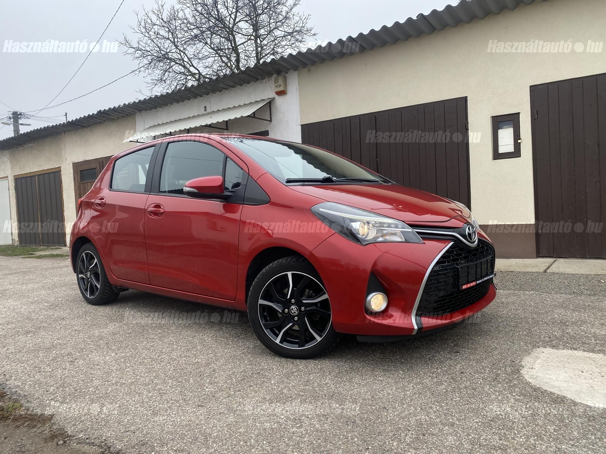 TOYOTA YARIS 2017/3 - 1