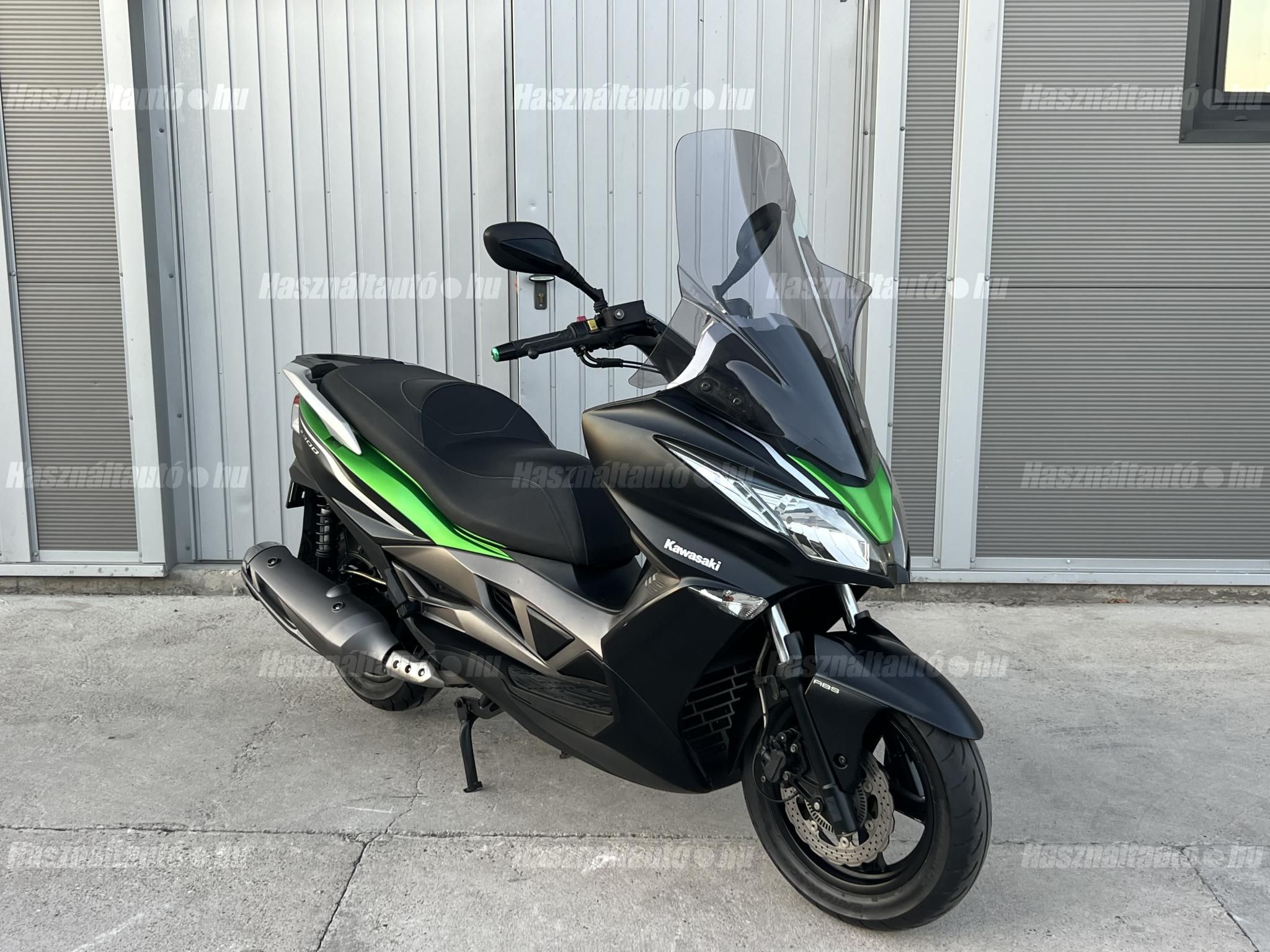 KAWASAKI J 300 2015/7 - 1