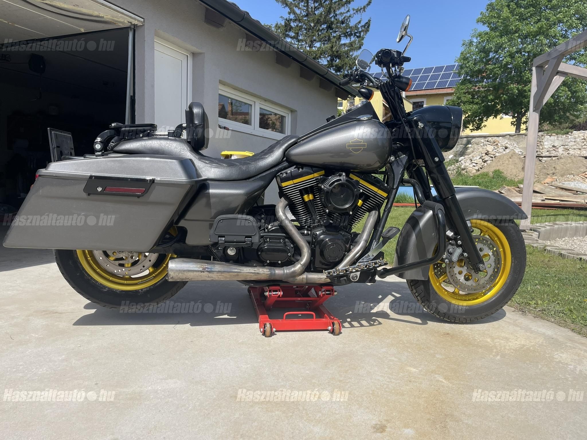 HARLEY-DAVIDSON ROAD KING 2002 - 1