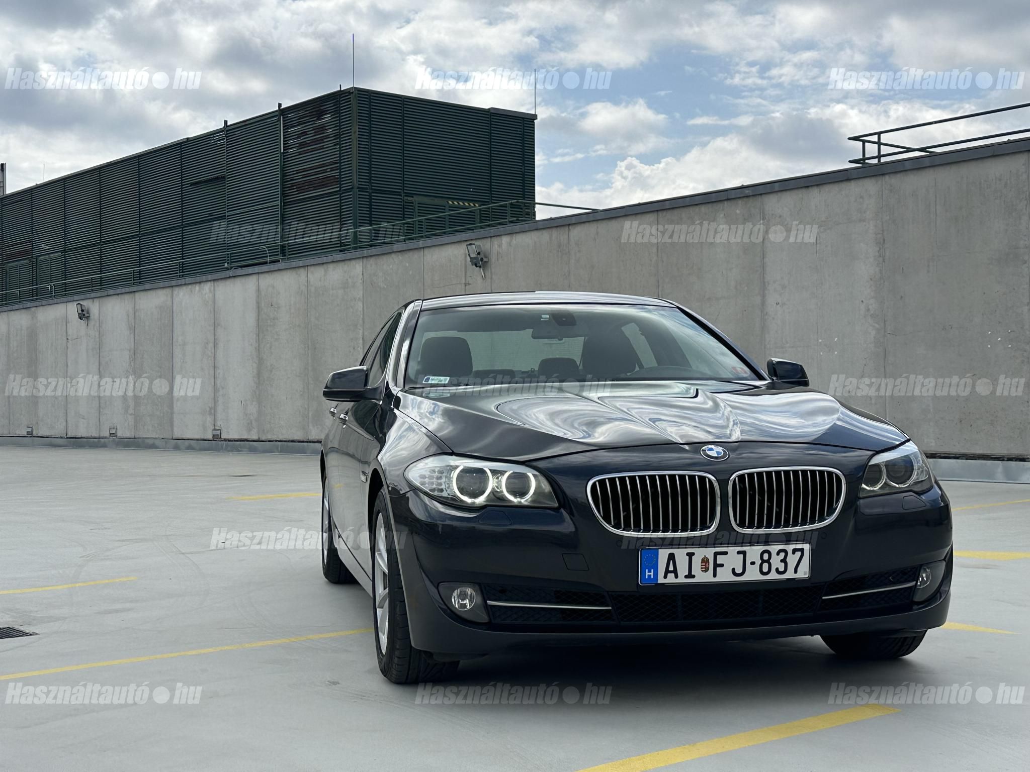 BMW 523 2011/9 - 1