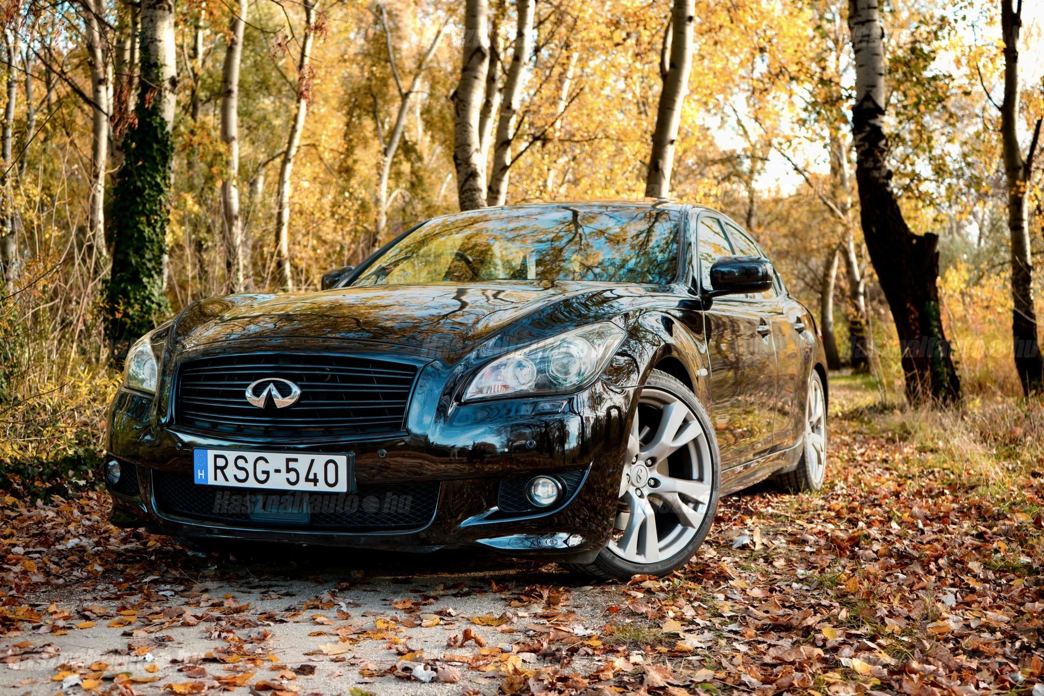 INFINITI M30 2011/11 - 1