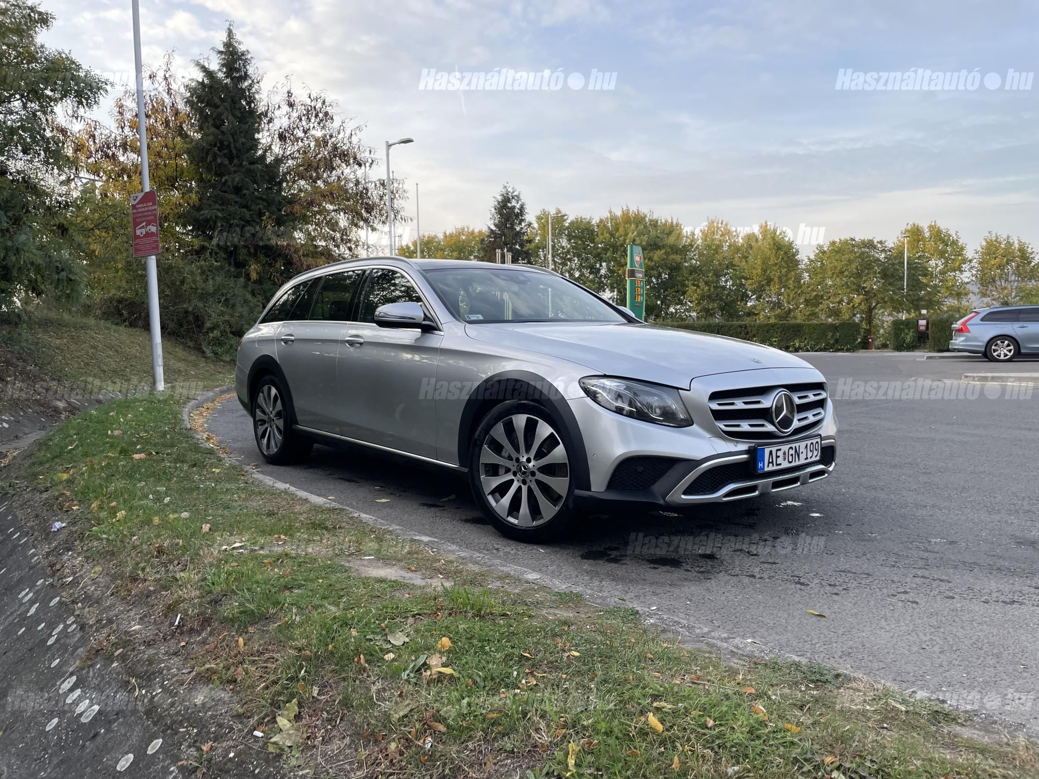MERCEDES-BENZ E 400 2019/1 - 1