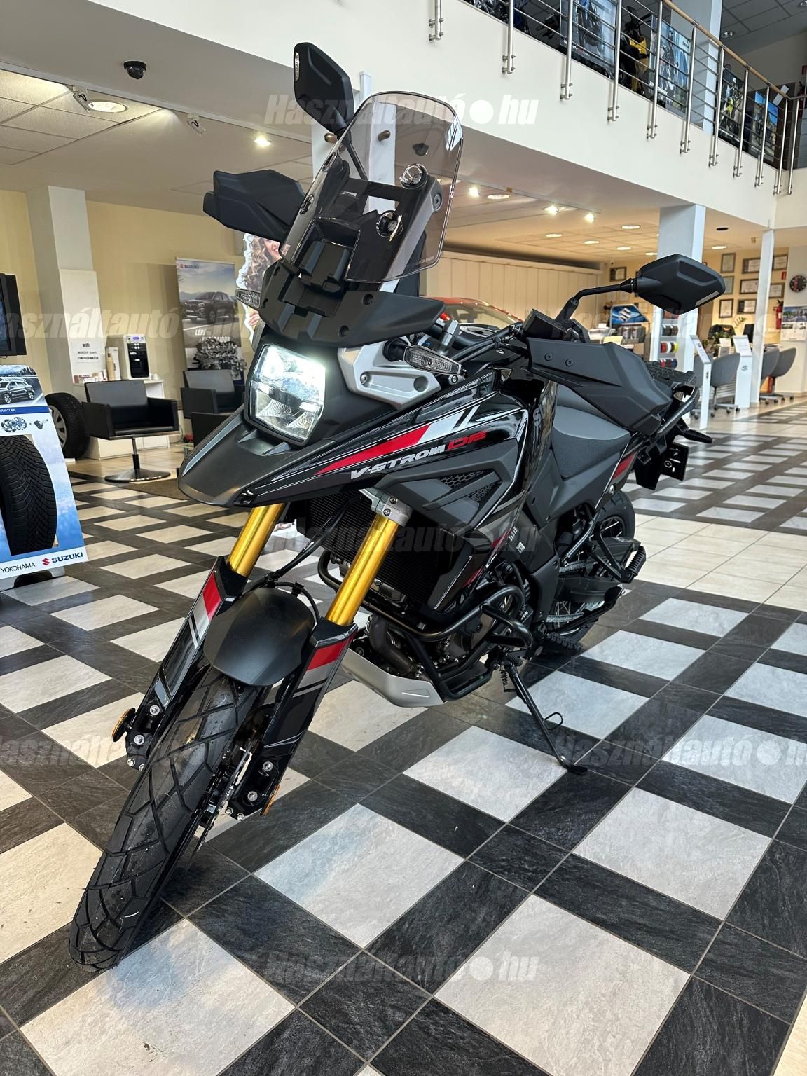 SUZUKI V-STROM 1050 DE 2026 - 1