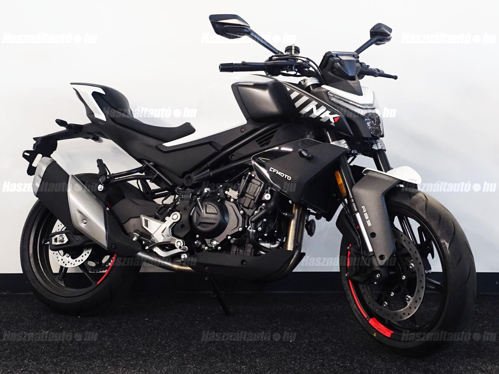 CFMOTO 450 NK 2026 - 1