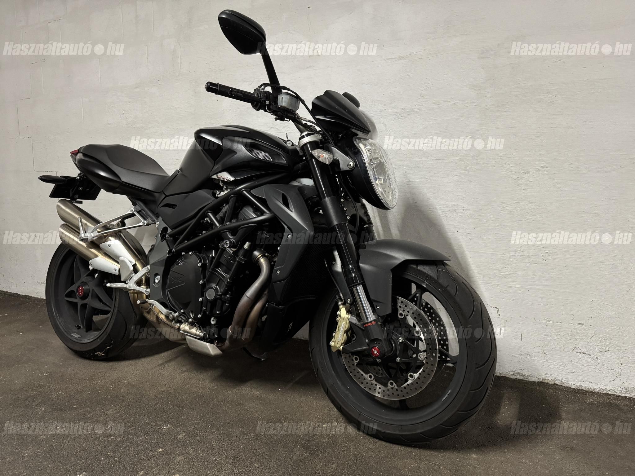 MV AGUSTA BRUTALE 920 2012/6 - 1