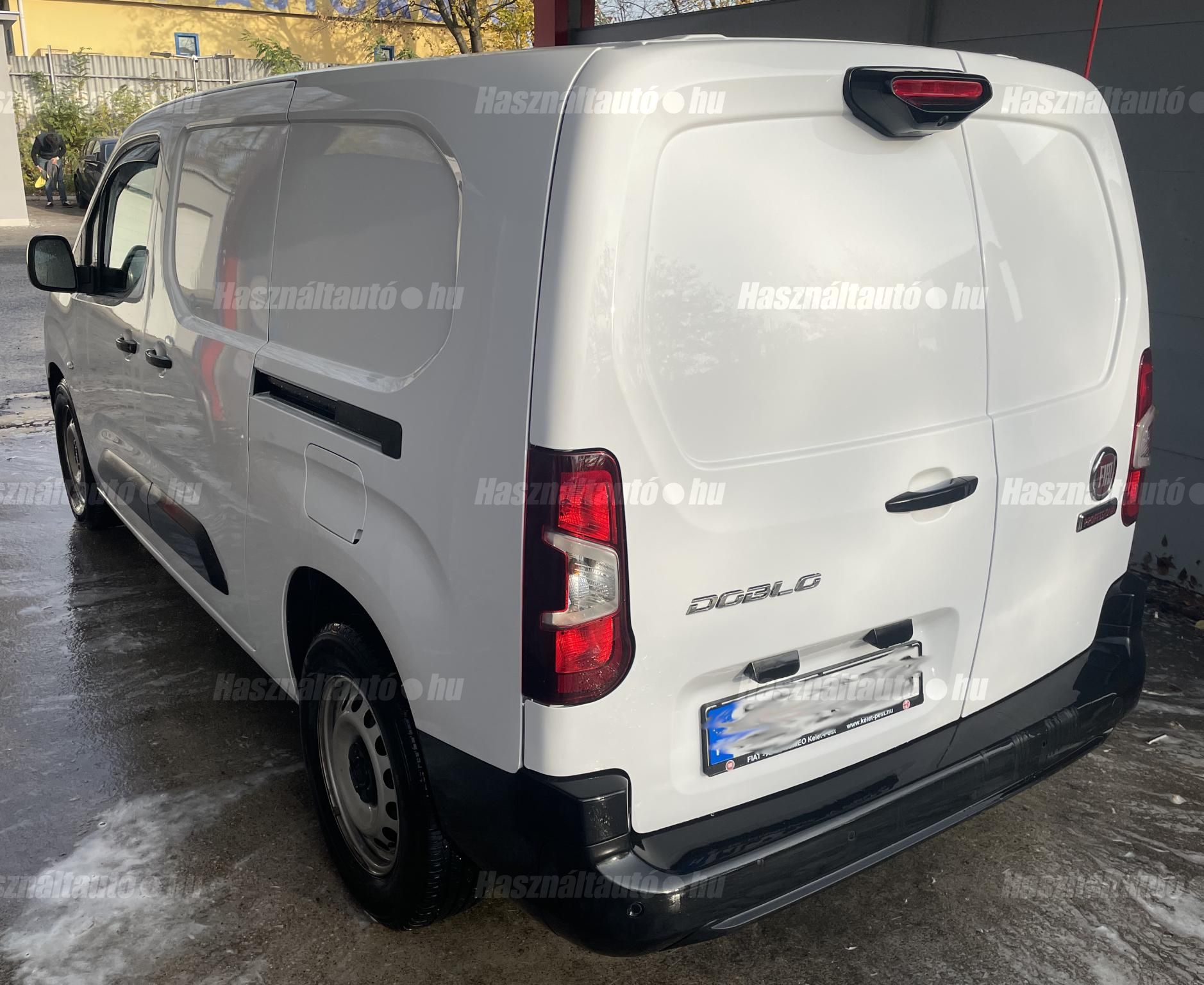 FIAT DOBLO 2023 - 1
