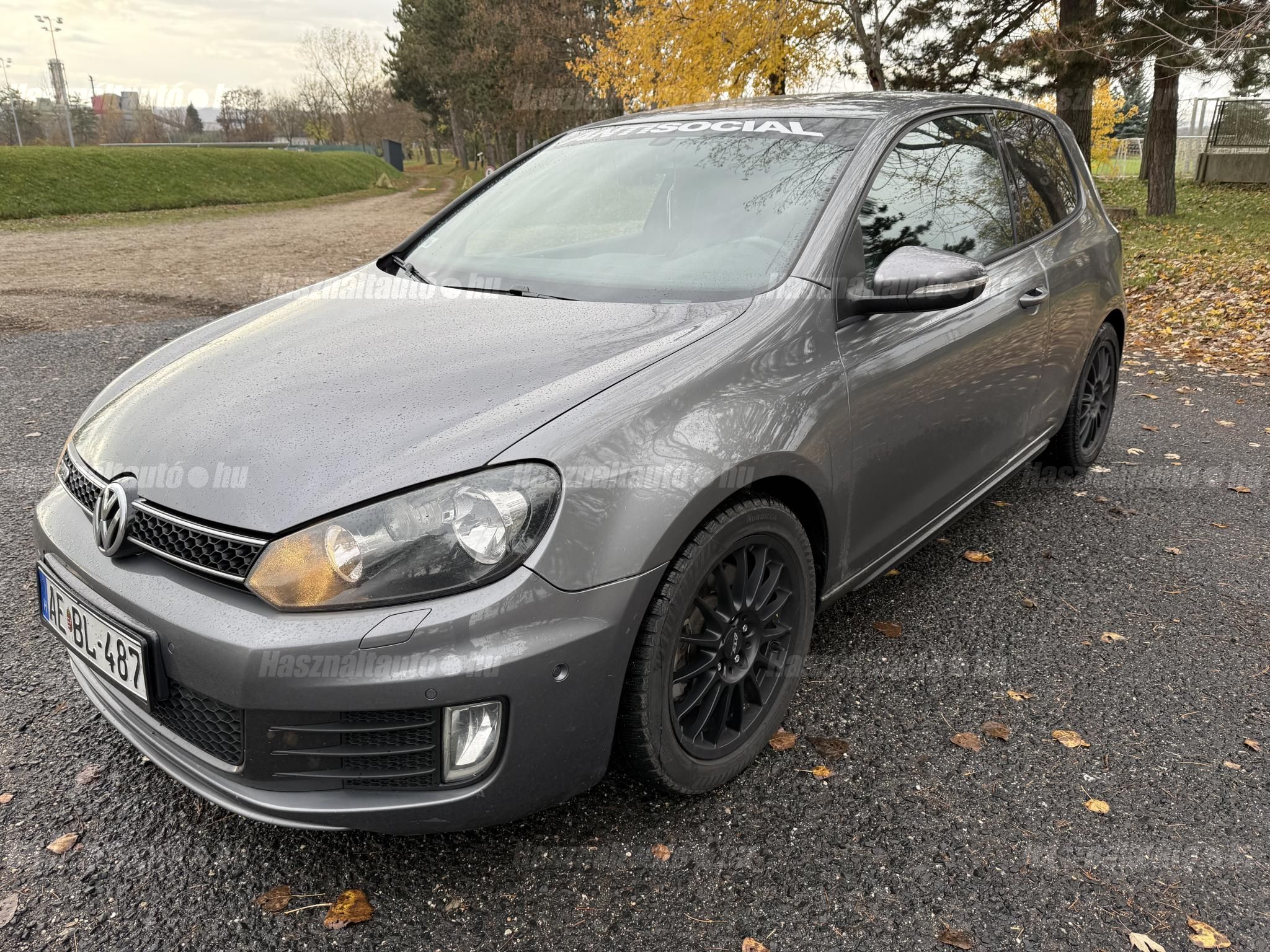 VOLKSWAGEN GOLF VI 2009/8 - 1