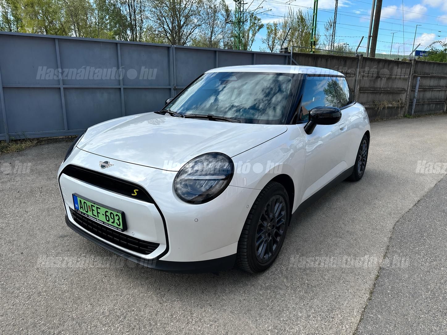 MINI MINI COOPER 2025/9 - 1