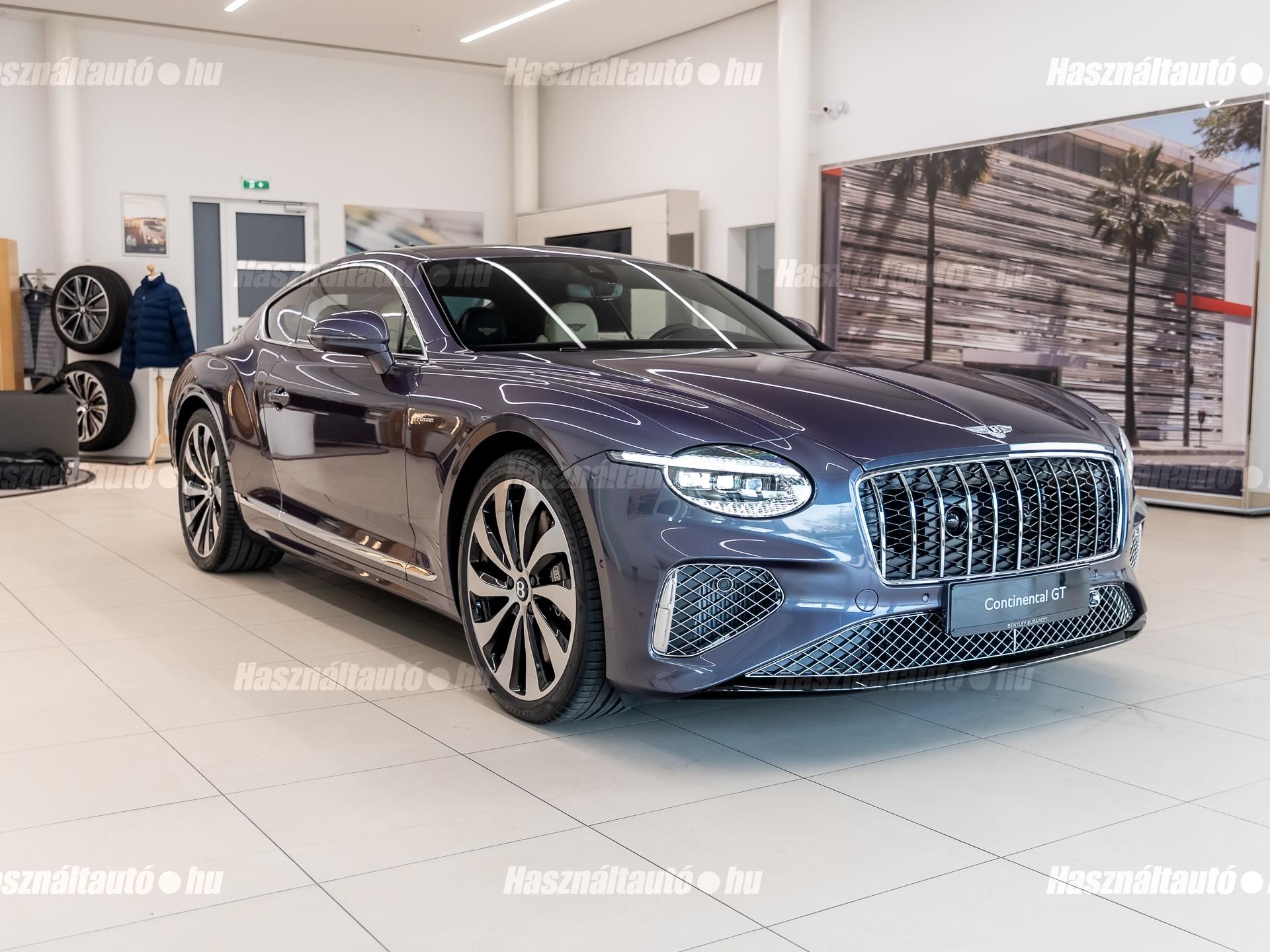 BENTLEY CONTINENTAL 2025/9 - 1