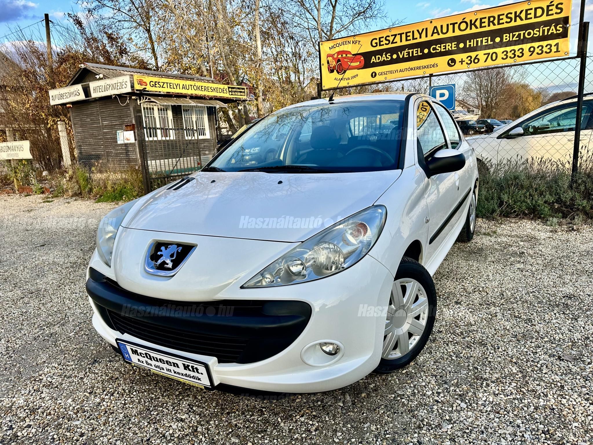 PEUGEOT 206 2011/8 - 1