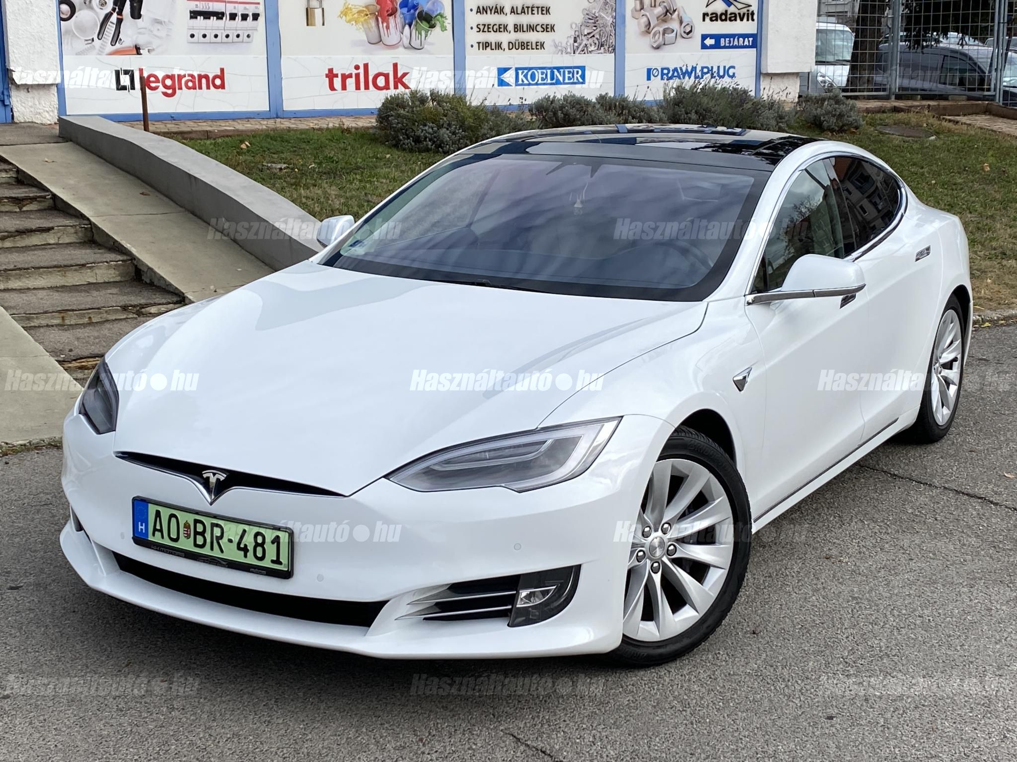 TESLA MODEL S 2017/6 - 1