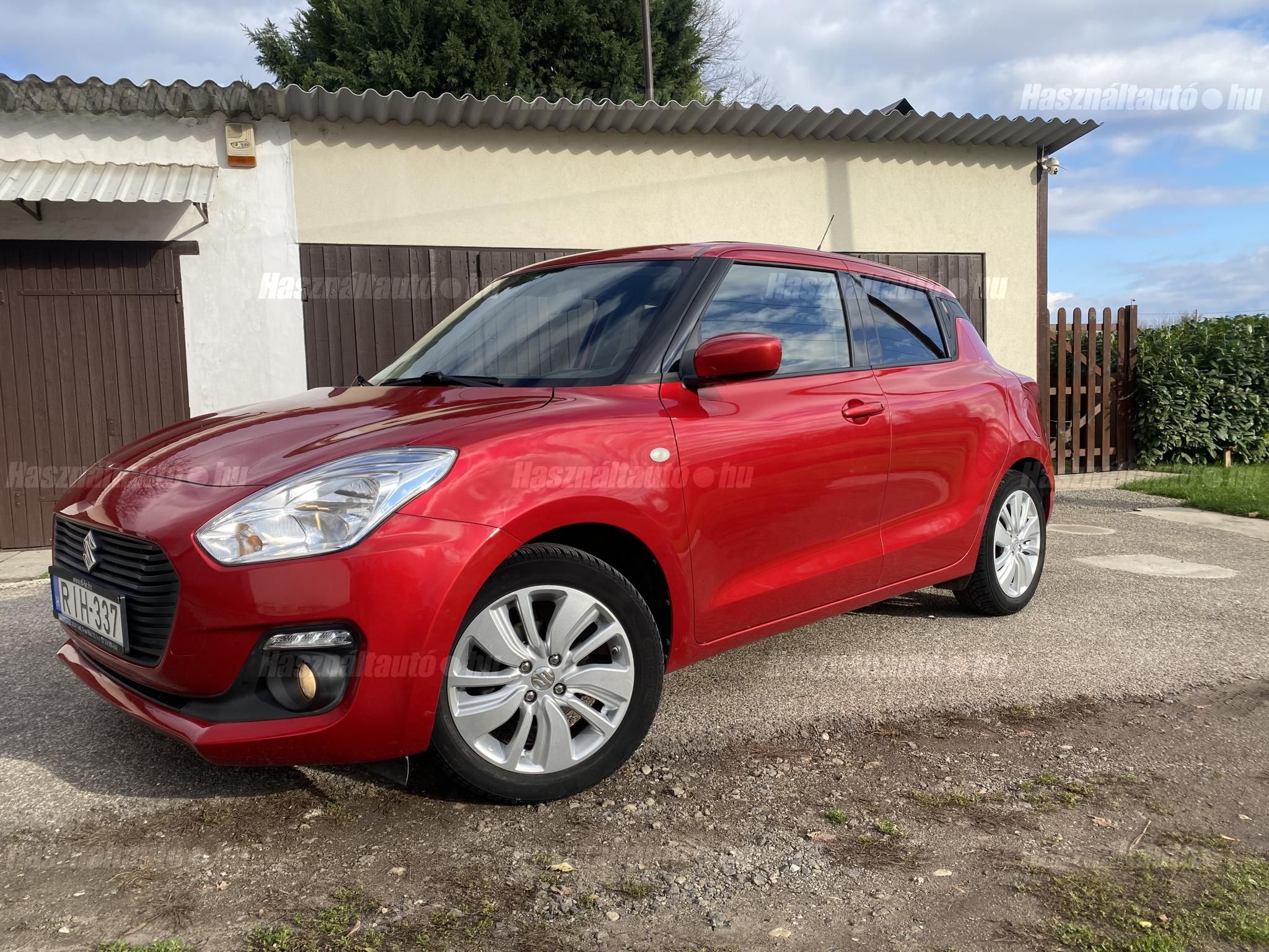 SUZUKI SWIFT 2019/3 - 1