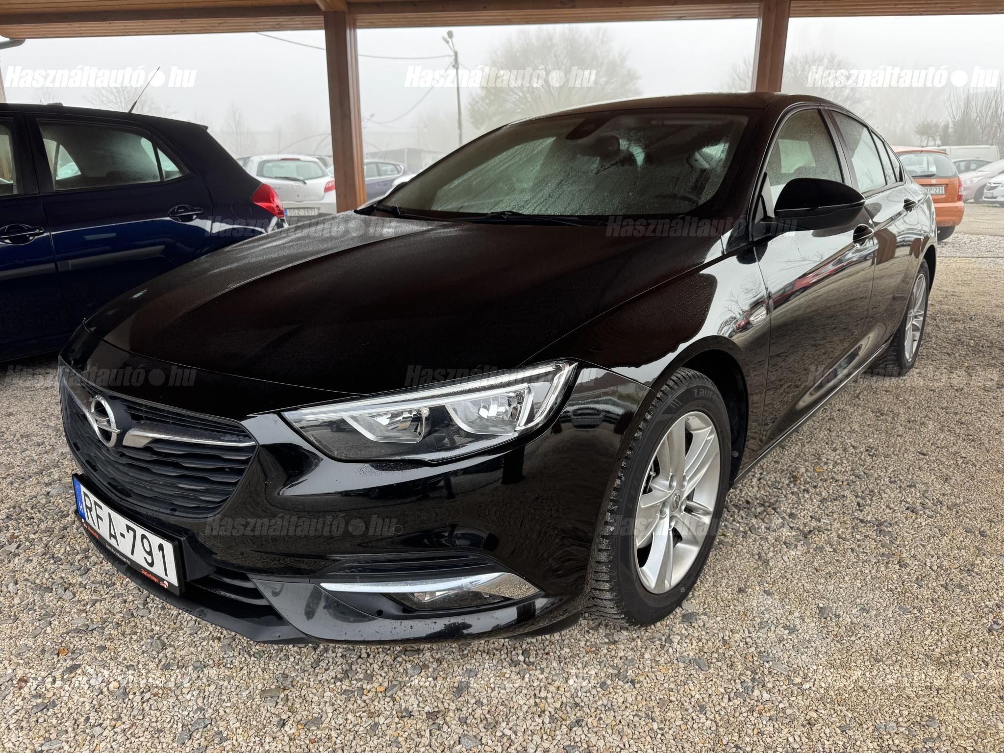 OPEL INSIGNIA 2018/12 - 1