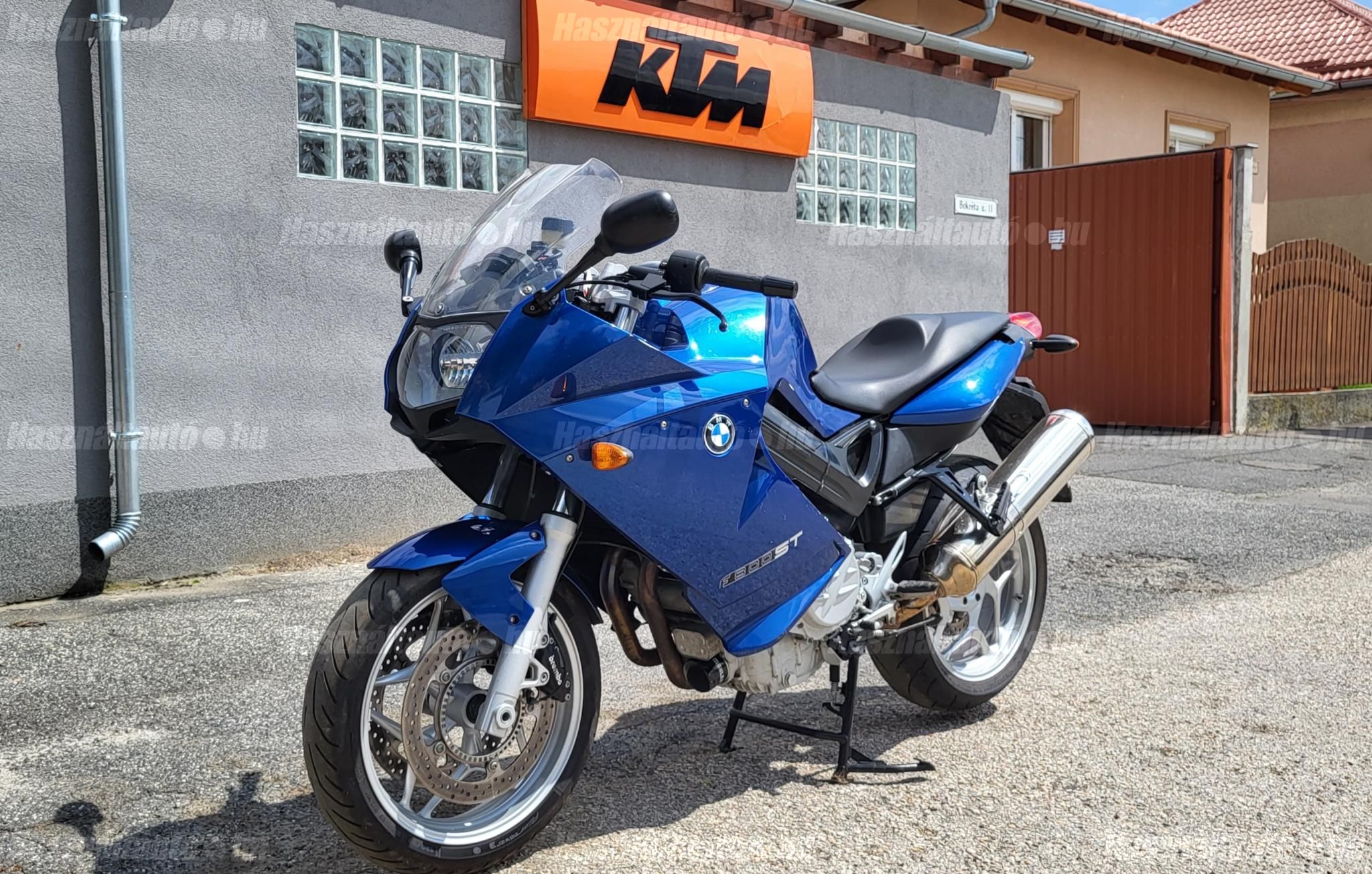 BMW F 800 ST 2006/9 - 1