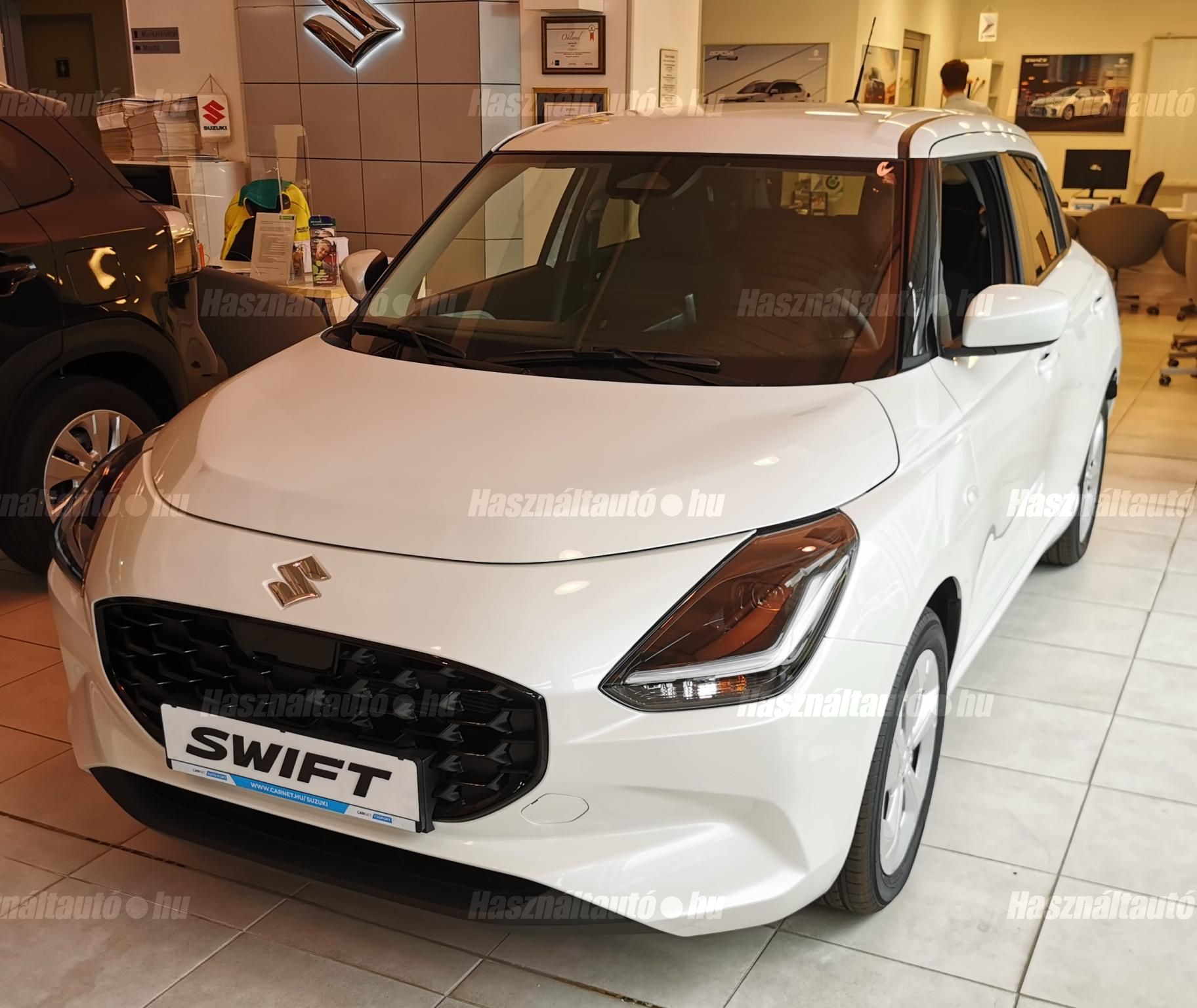 SUZUKI SWIFT 2025 - 1