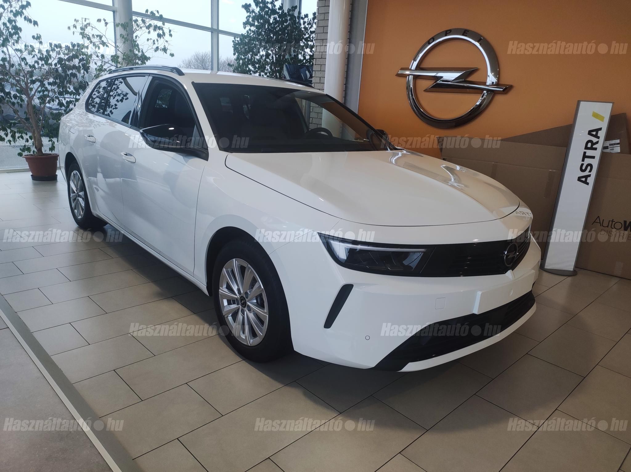OPEL ASTRA L 2025/6 - 1