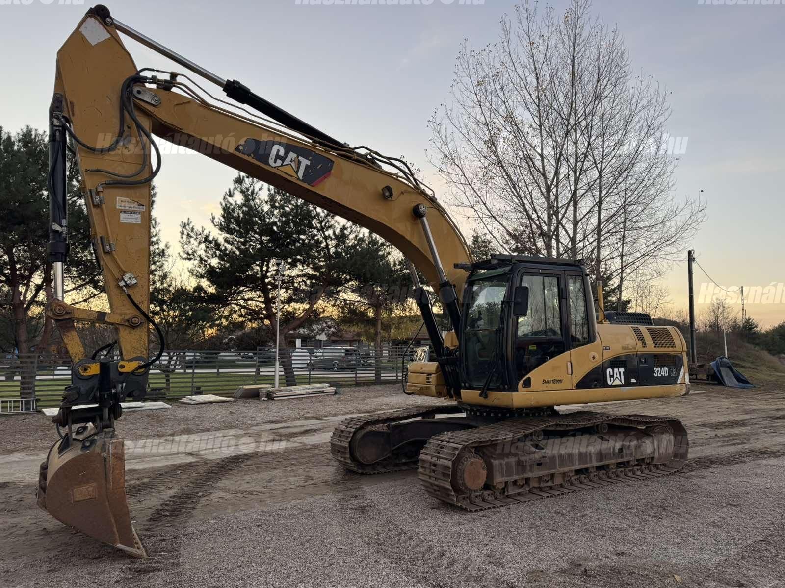 CATERPILLAR 2008 - 1