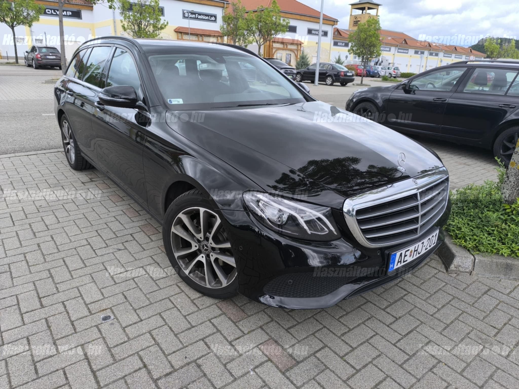 MERCEDES-BENZ E 200 2019/2 - 1