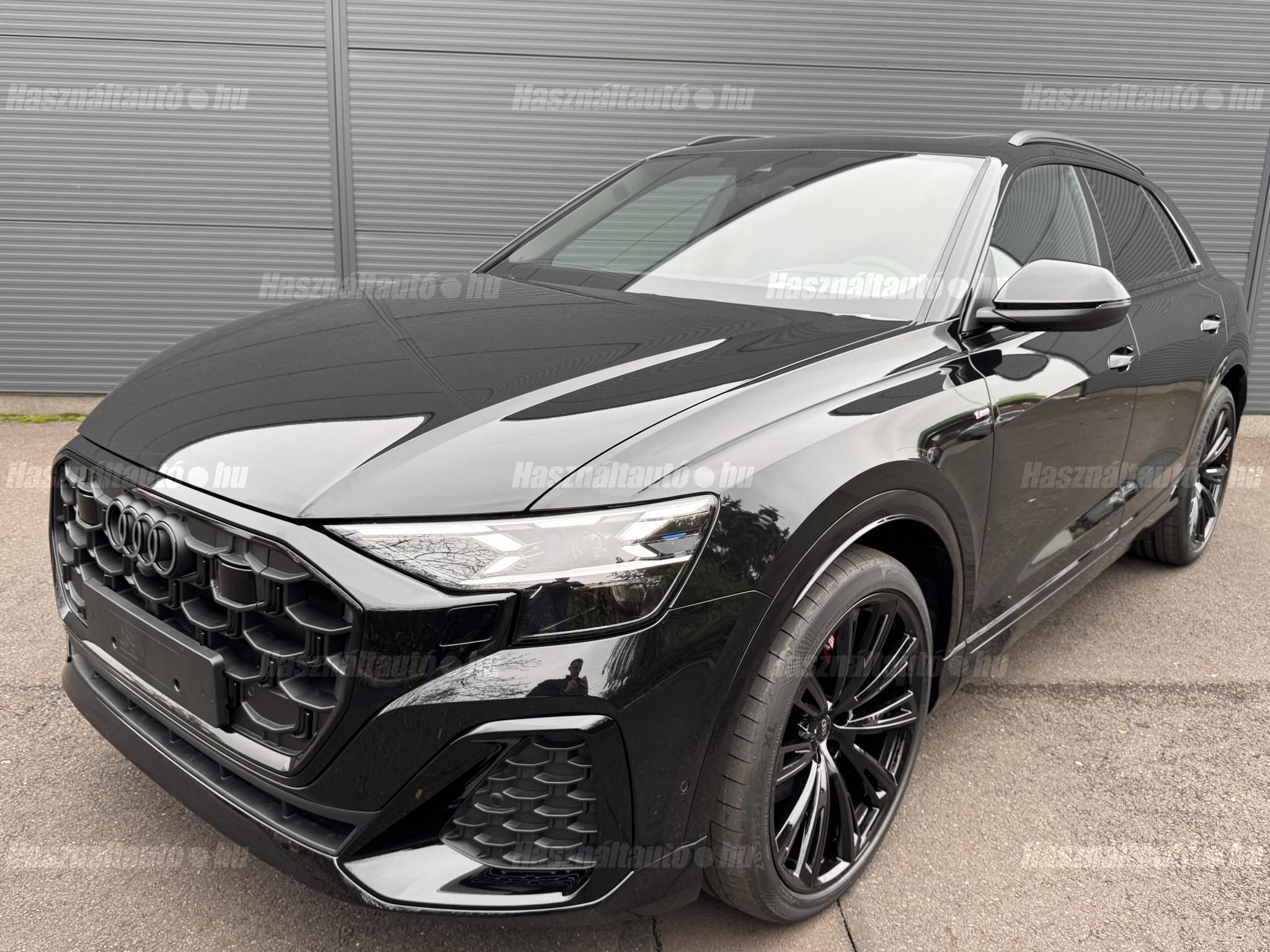 AUDI Q8 2025 - 1