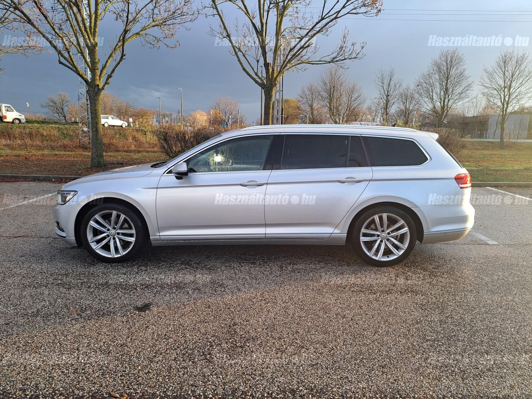 VOLKSWAGEN PASSAT VIII 2015/11 - 1
