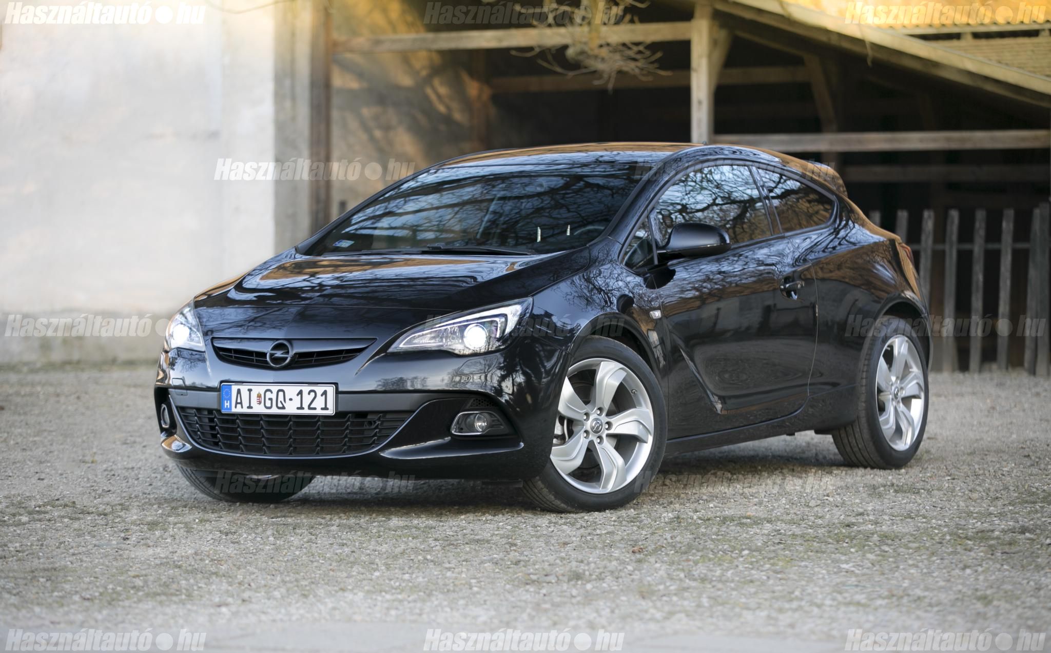 OPEL ASTRA J 2015/6 - 1