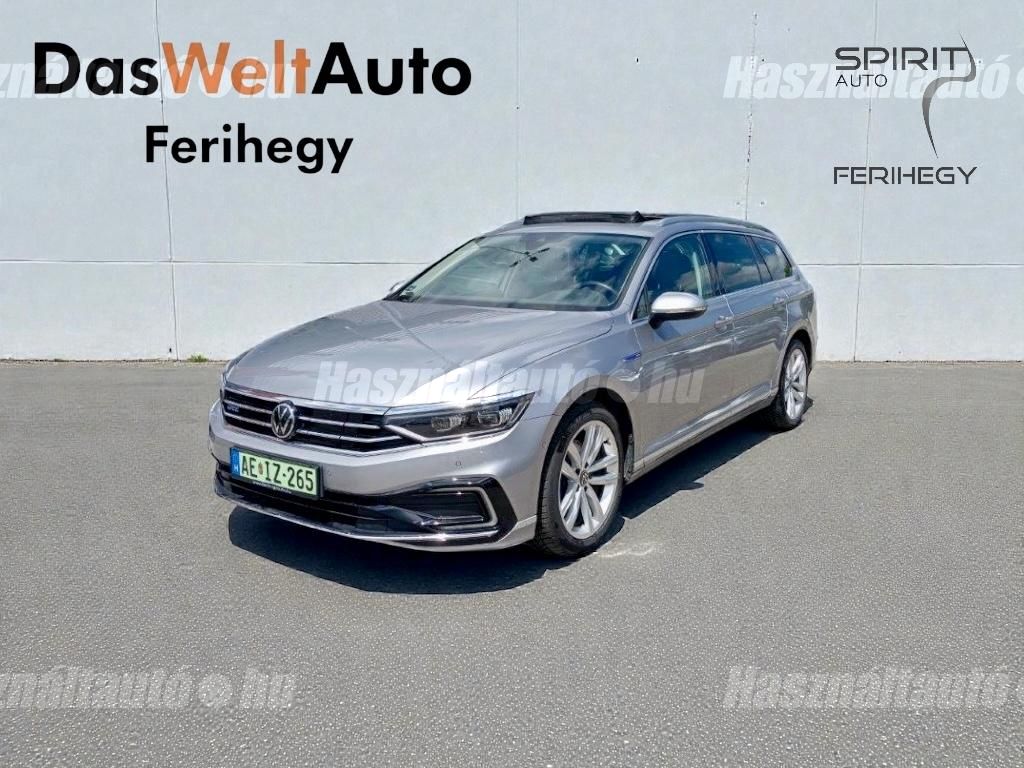 VOLKSWAGEN PASSAT 2023/12 - 1