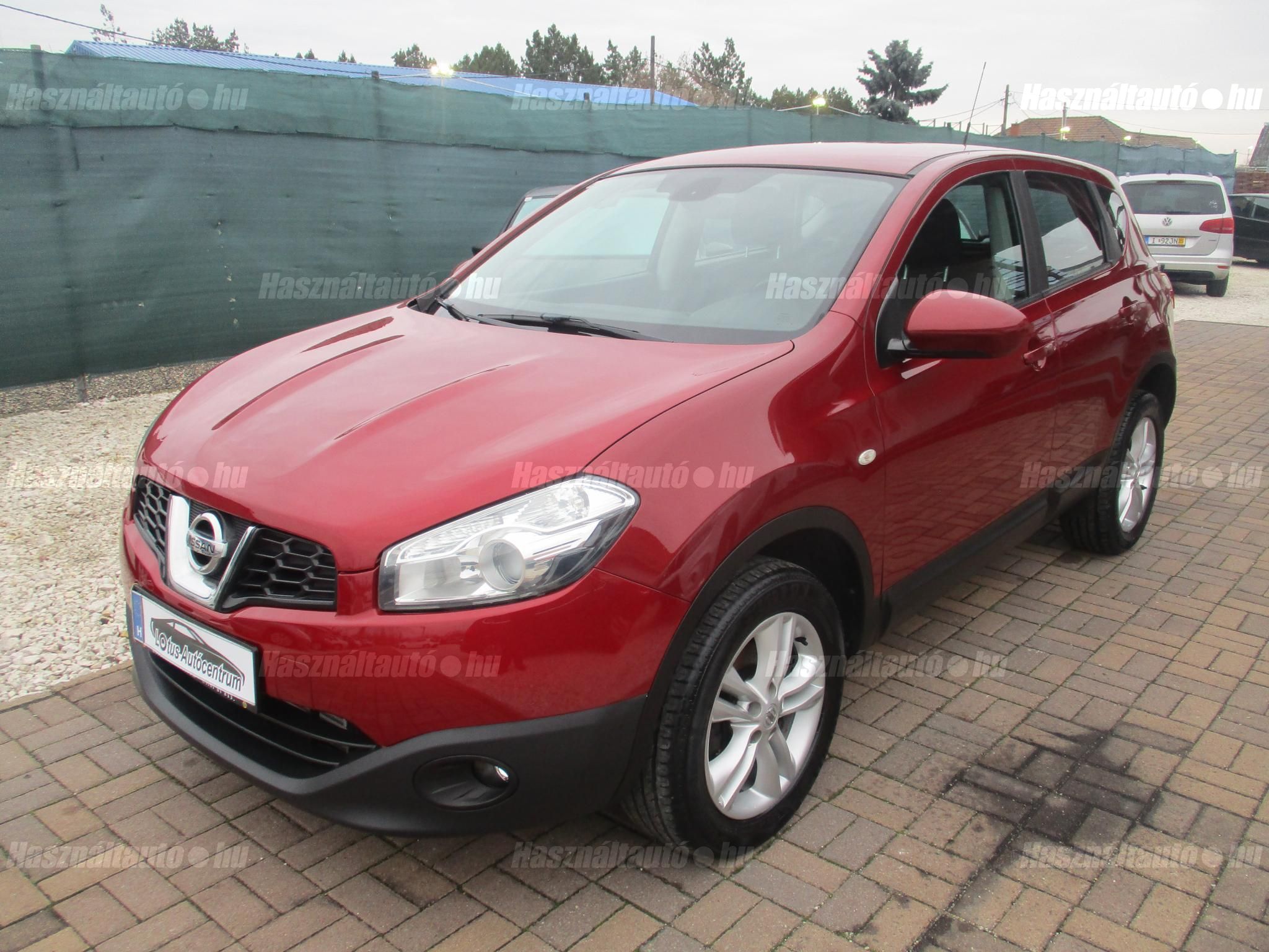 NISSAN QASHQAI 2013/4 - 1