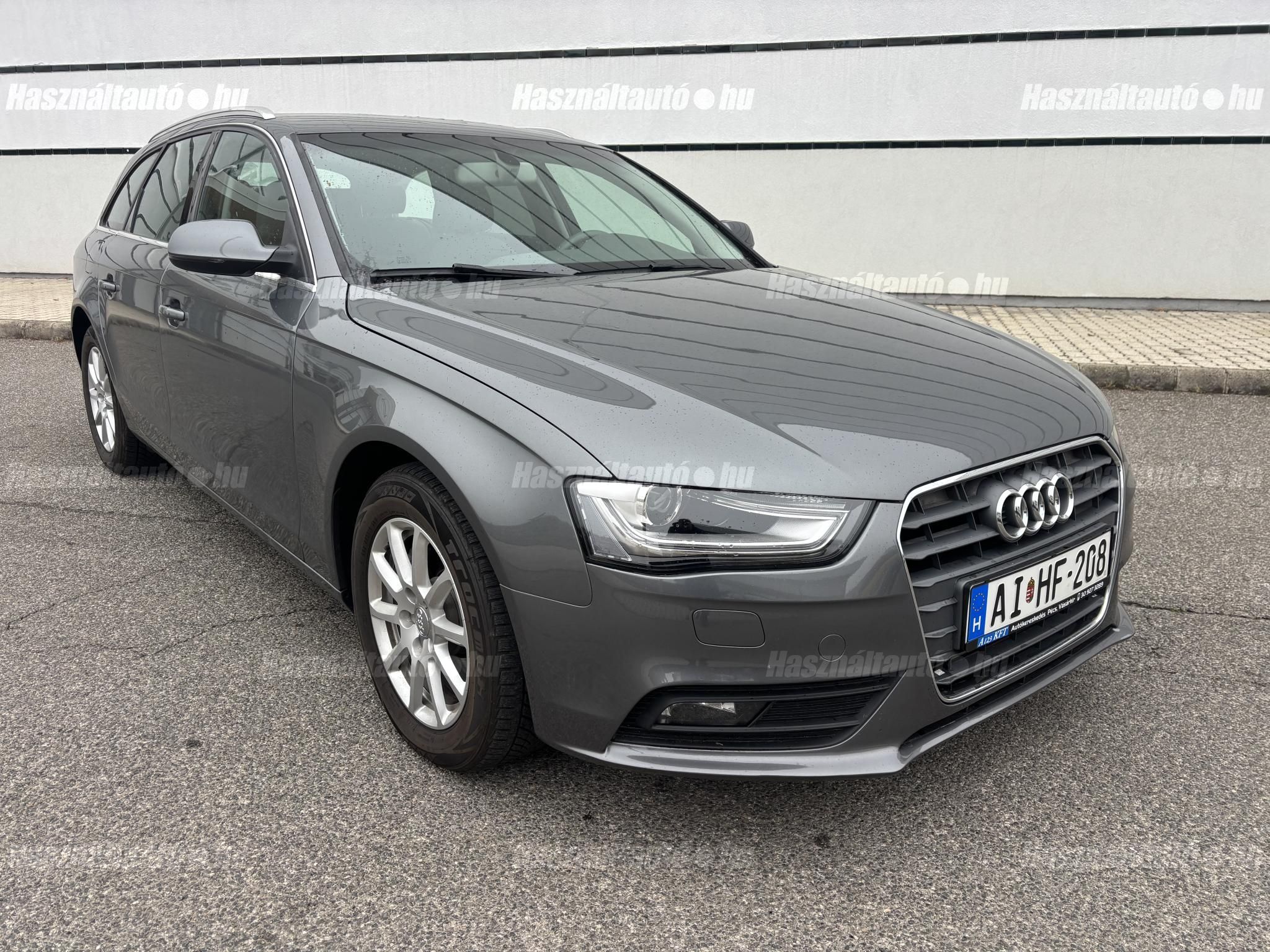 AUDI A4 2015/3 - 1
