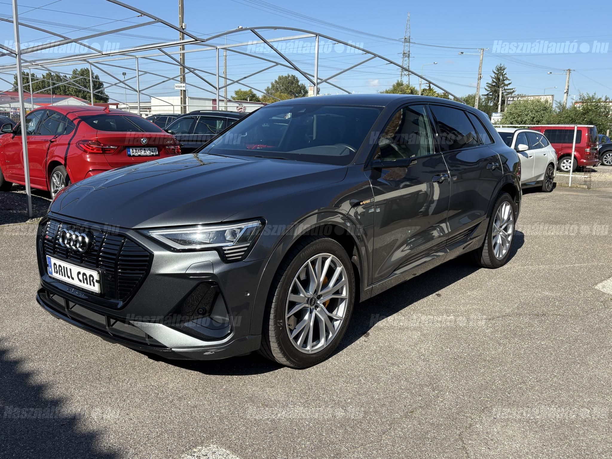 AUDI E-TRON 2021/12 - 1