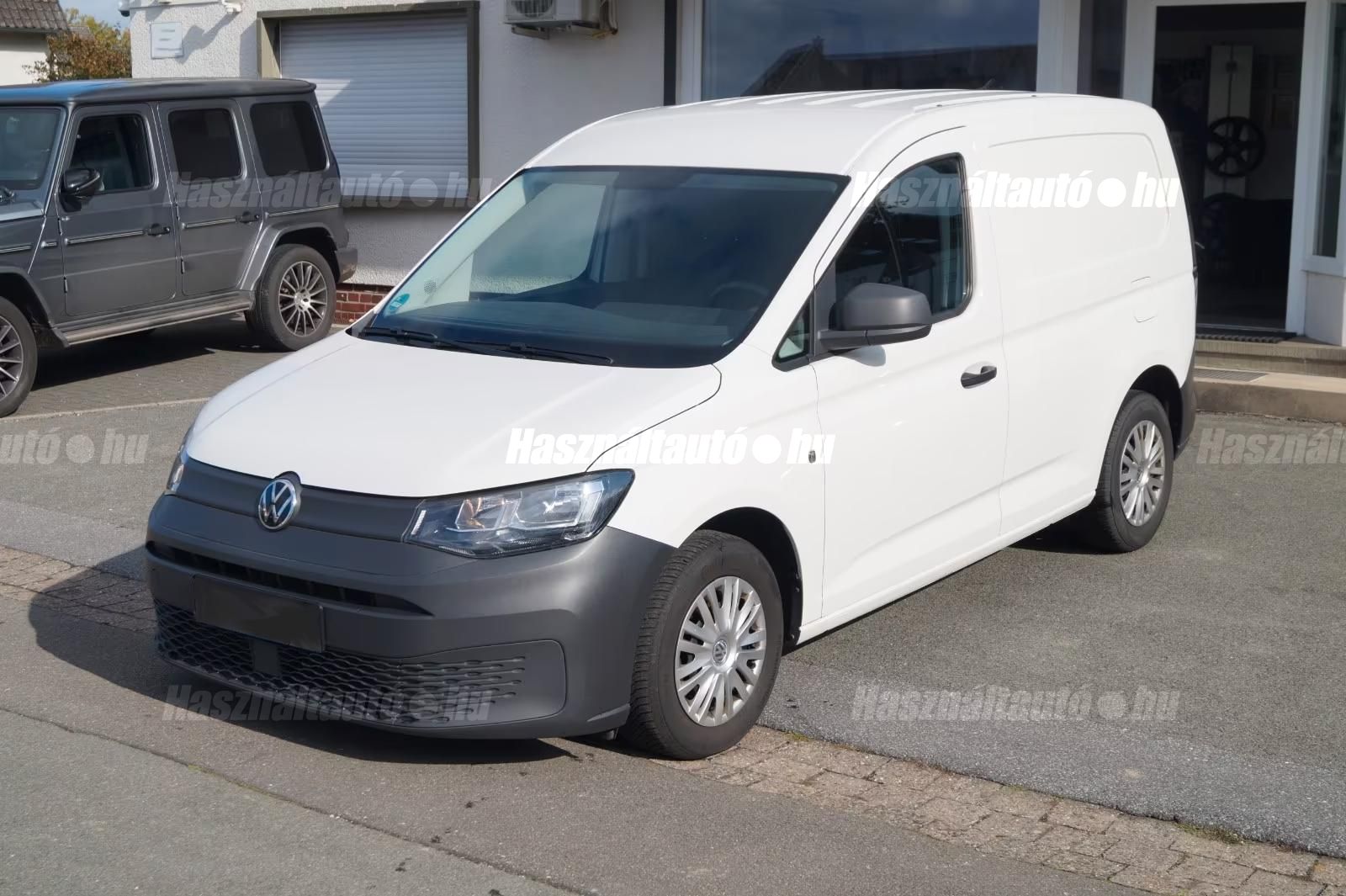 VOLKSWAGEN CADDY 2022 - 1