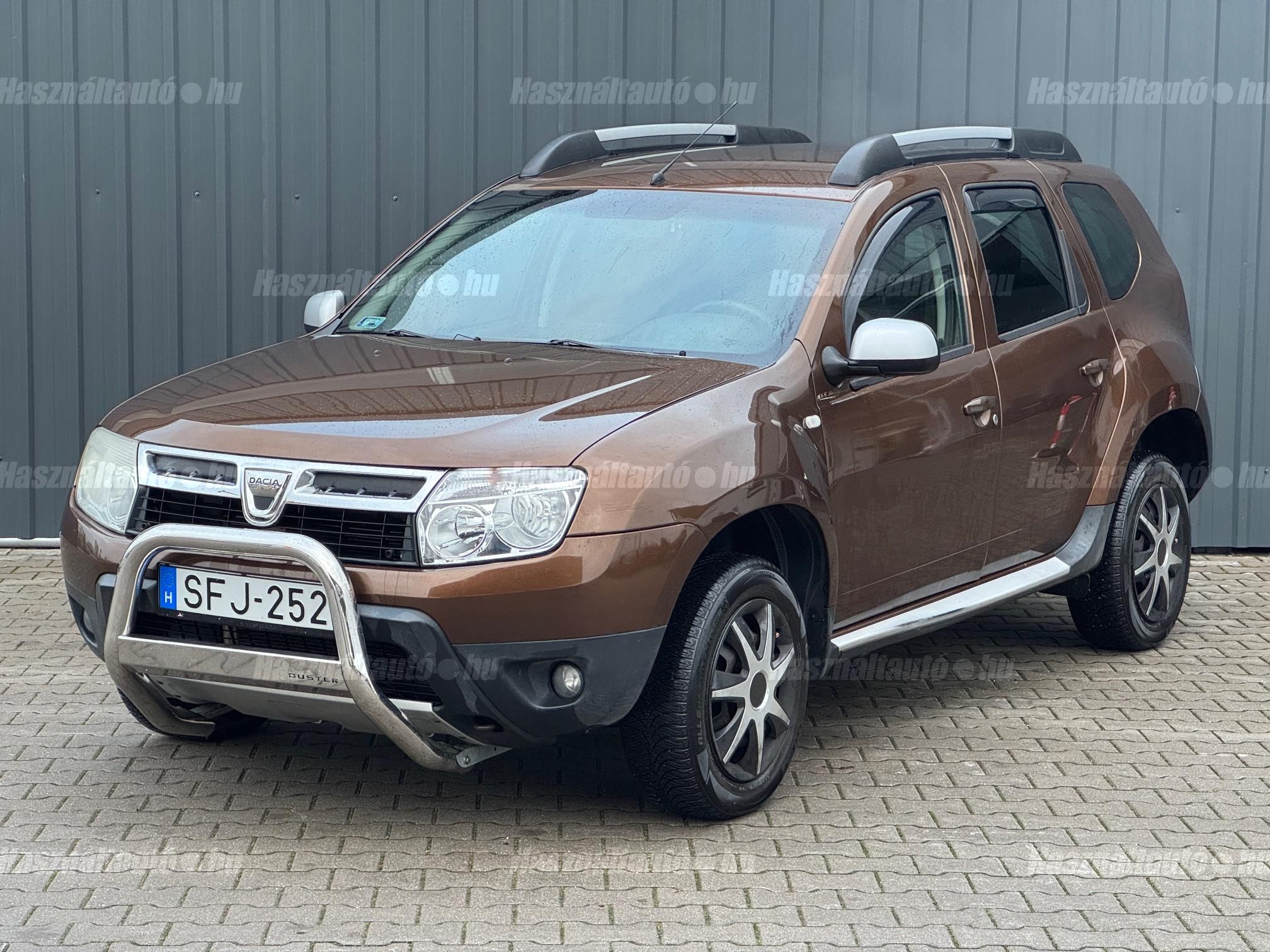 DACIA DUSTER 2010/6 - 1