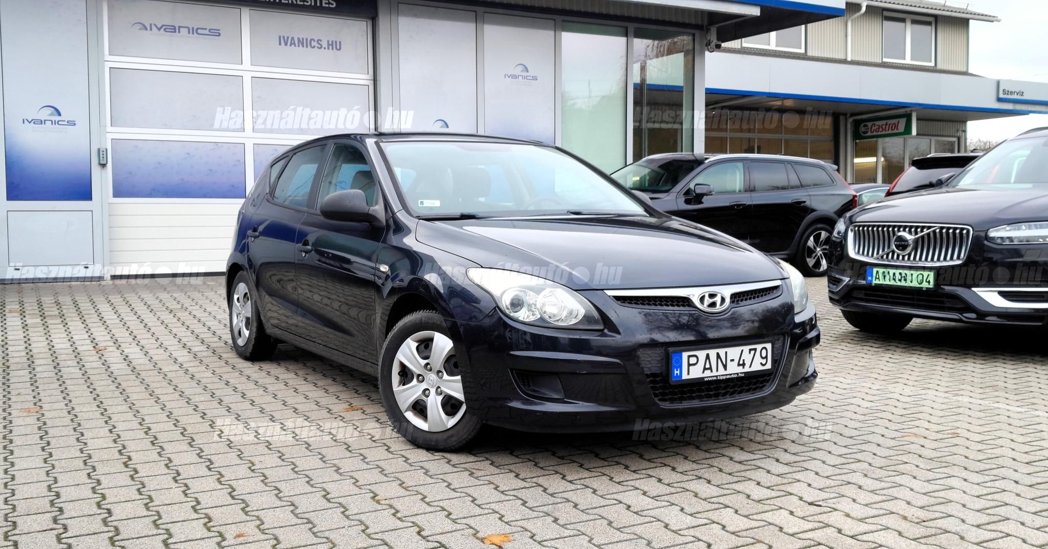 HYUNDAI I30 2009/8 - 1