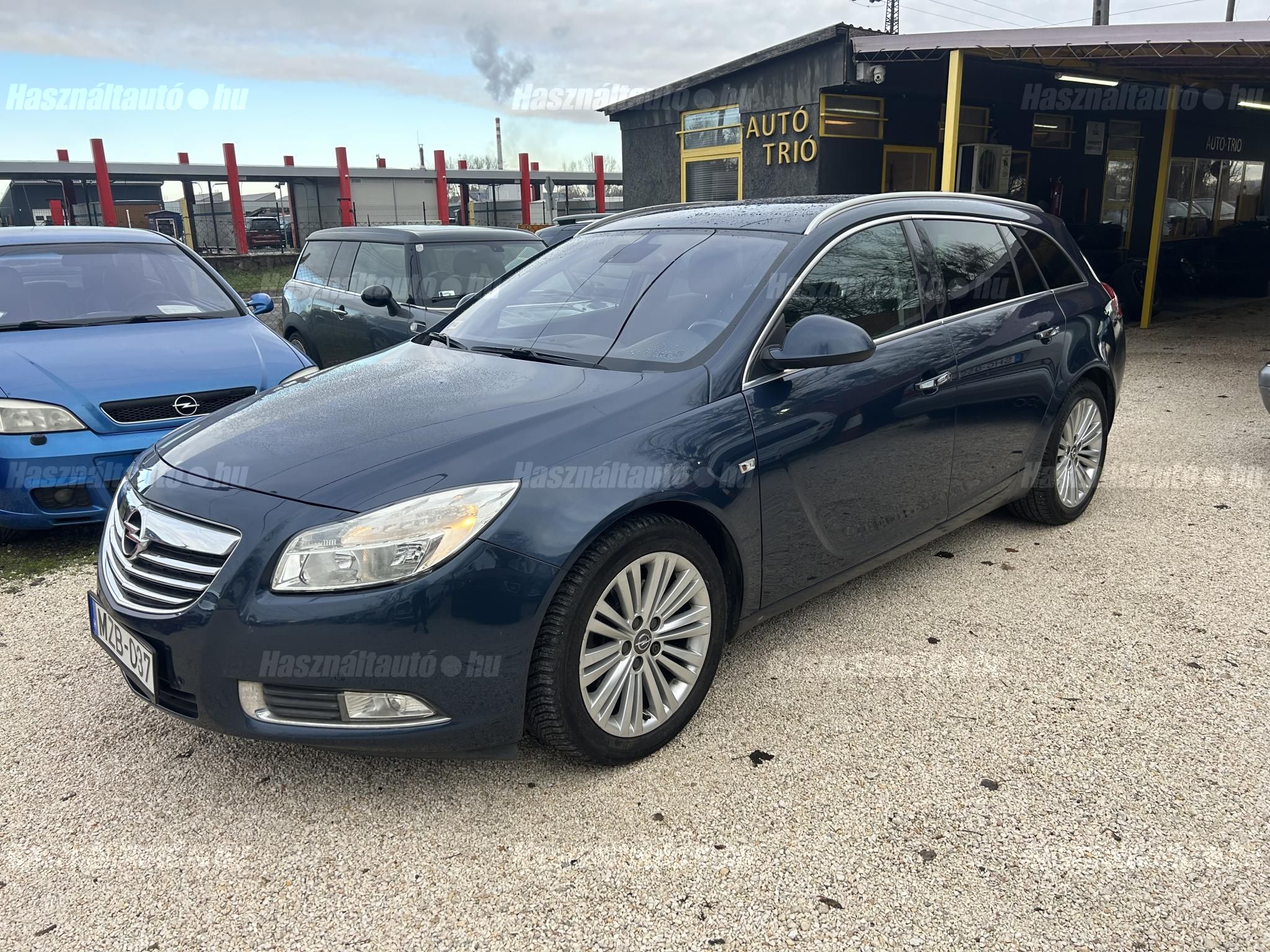 OPEL INSIGNIA 2012/1 - 1