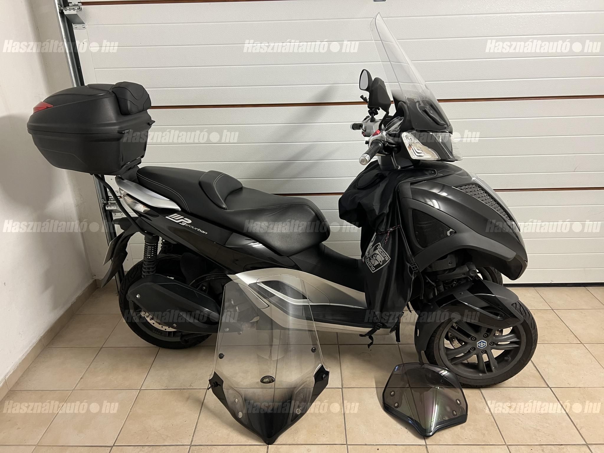 PIAGGIO MP3 300 2012 - 1