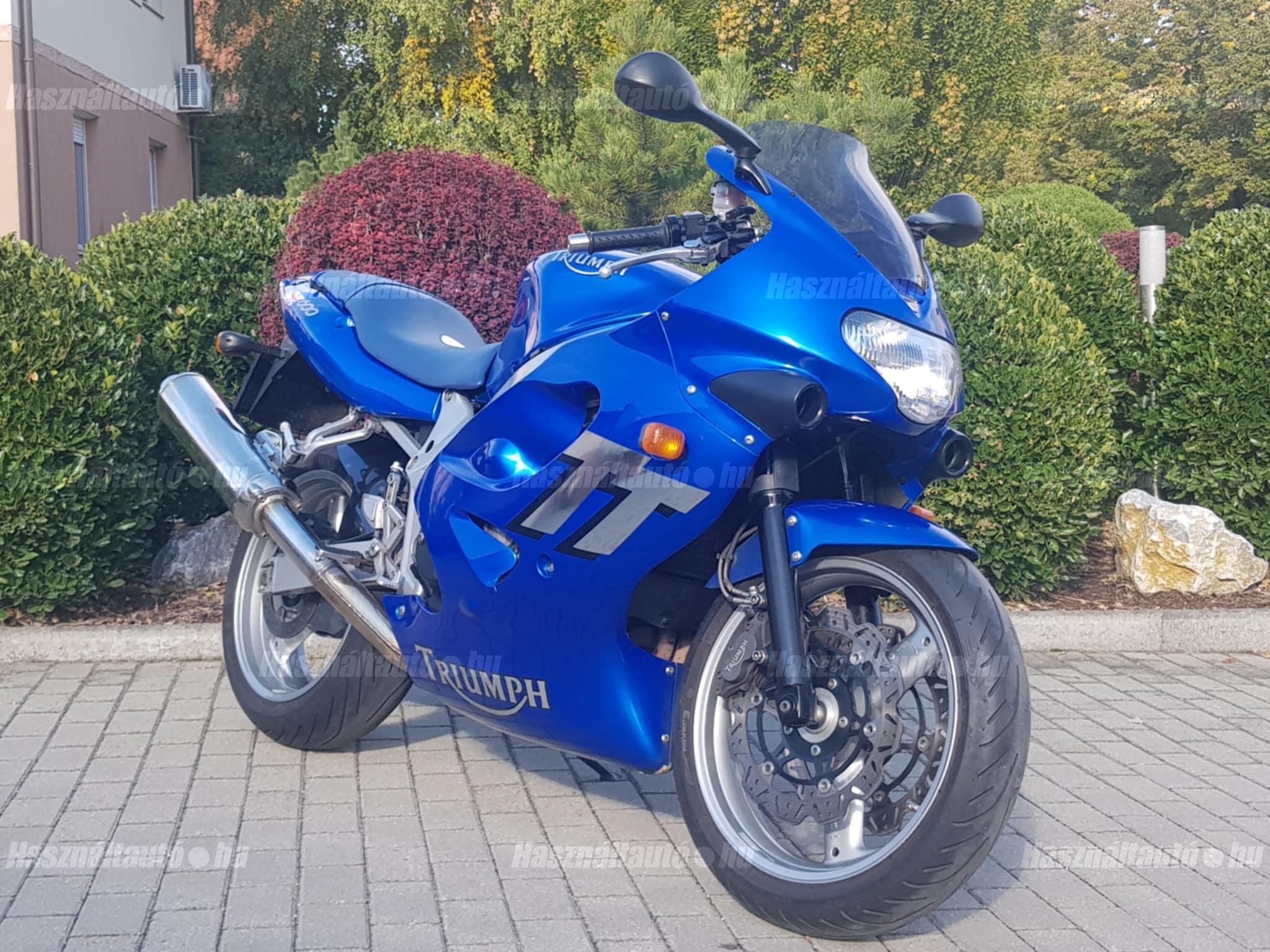 TRIUMPH TT 600 2001/8 - 1