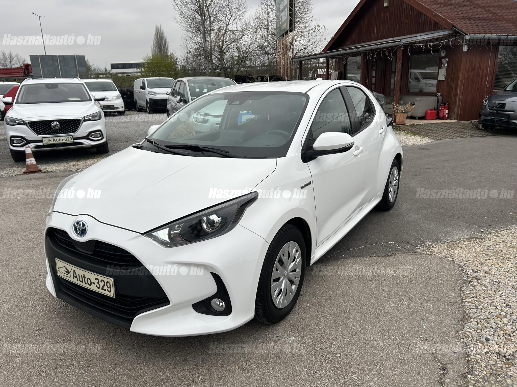 TOYOTA YARIS 2021/8 - 1