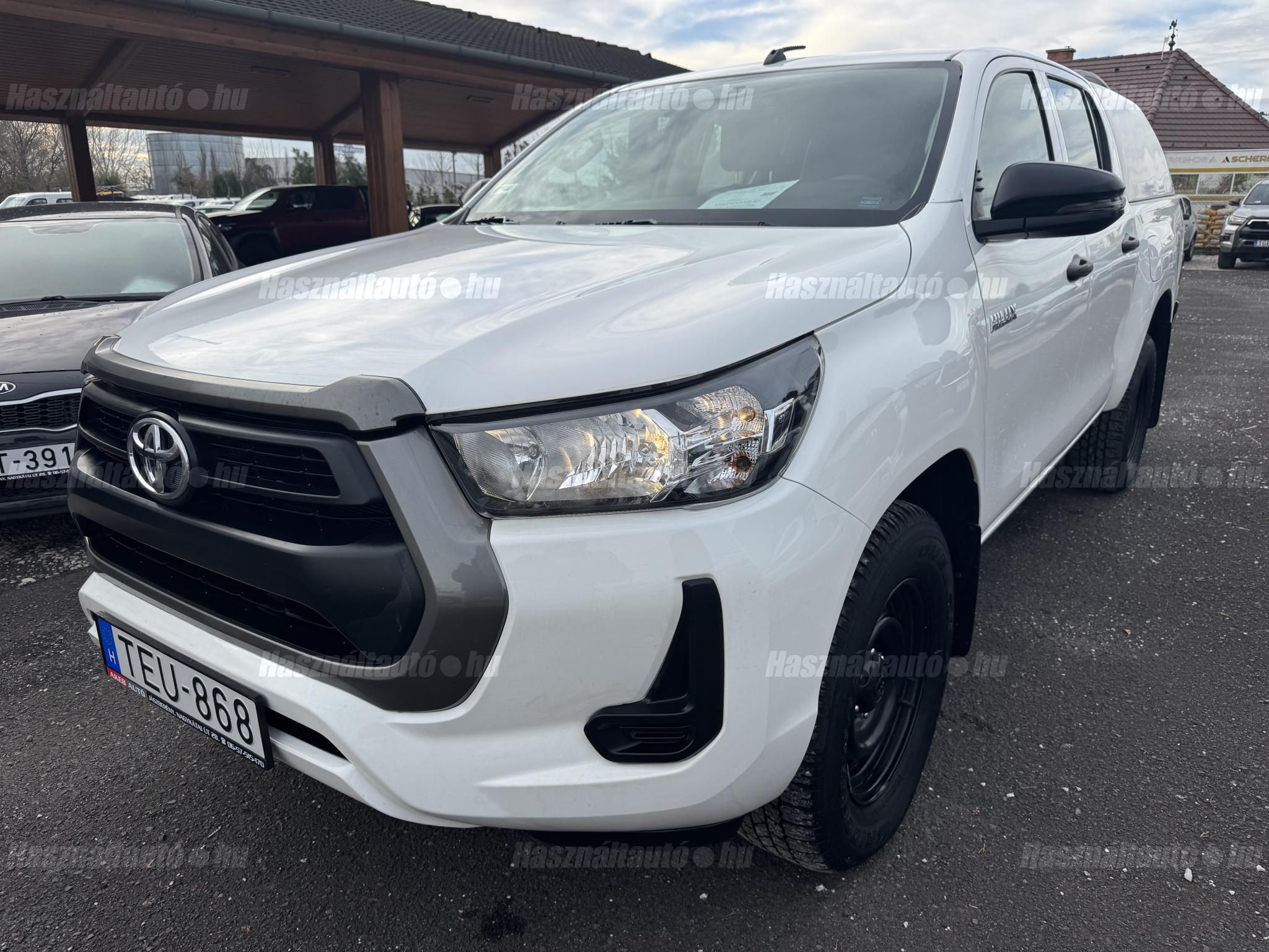 TOYOTA HILUX 2022/4 - 1