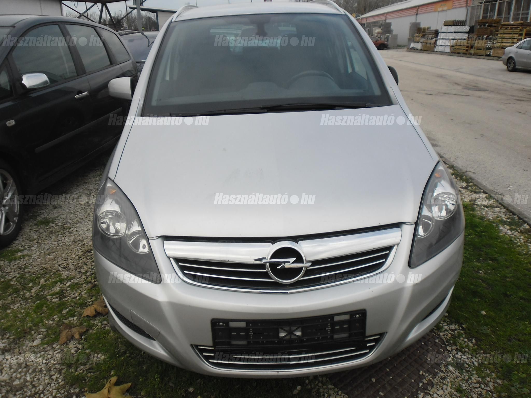 OPEL ZAFIRA B 2011/5 - 1