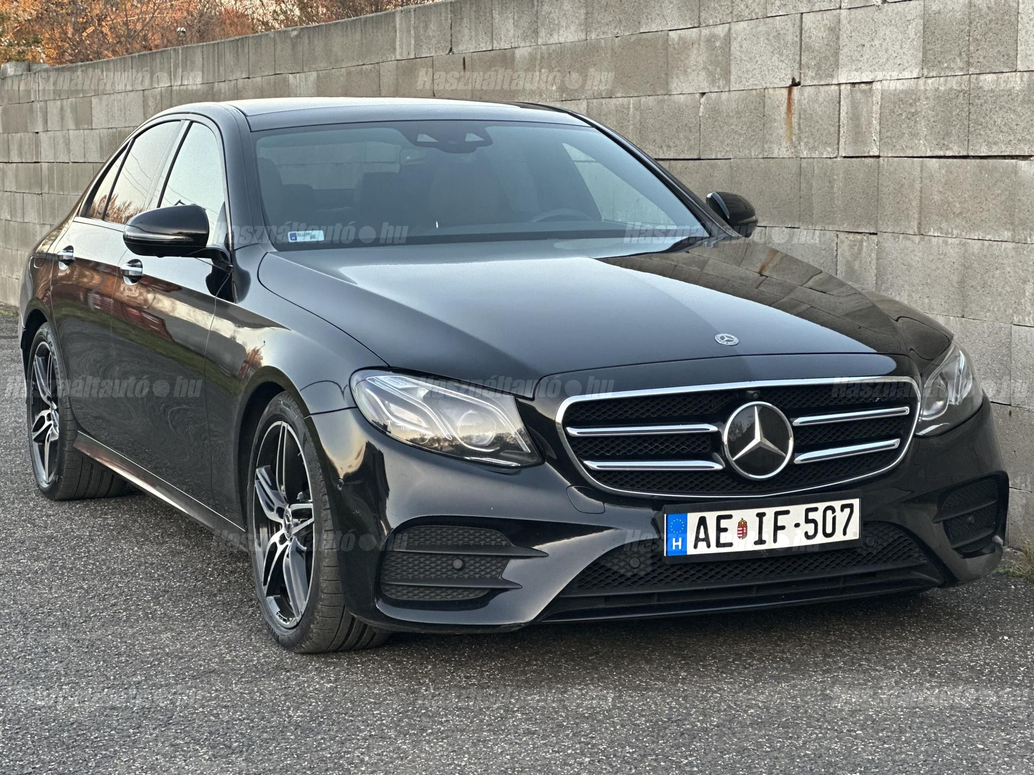 MERCEDES-BENZ E-OSZTÁLY 2018/3 - 1