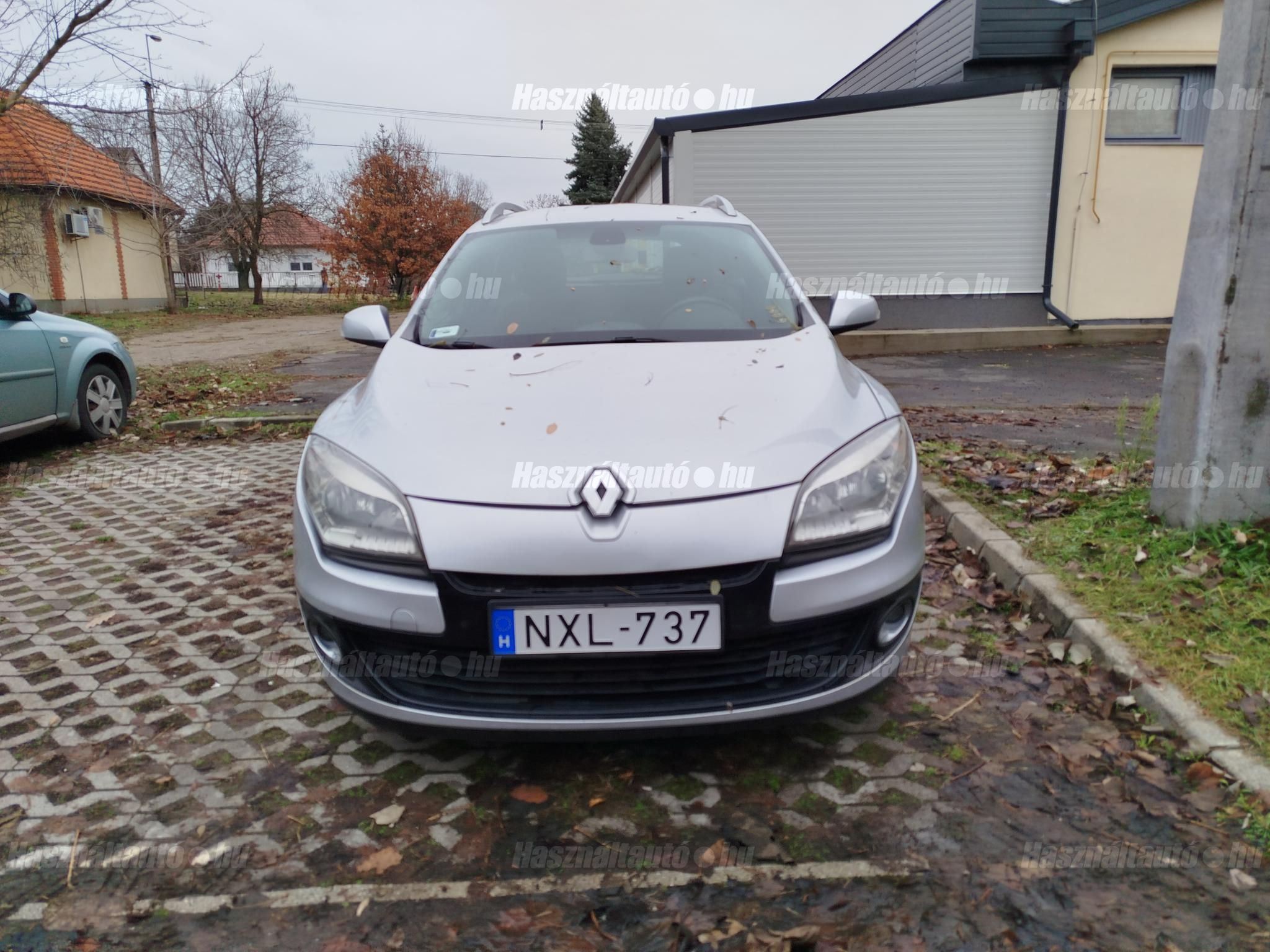 RENAULT MEGANE 2012/11 - 1