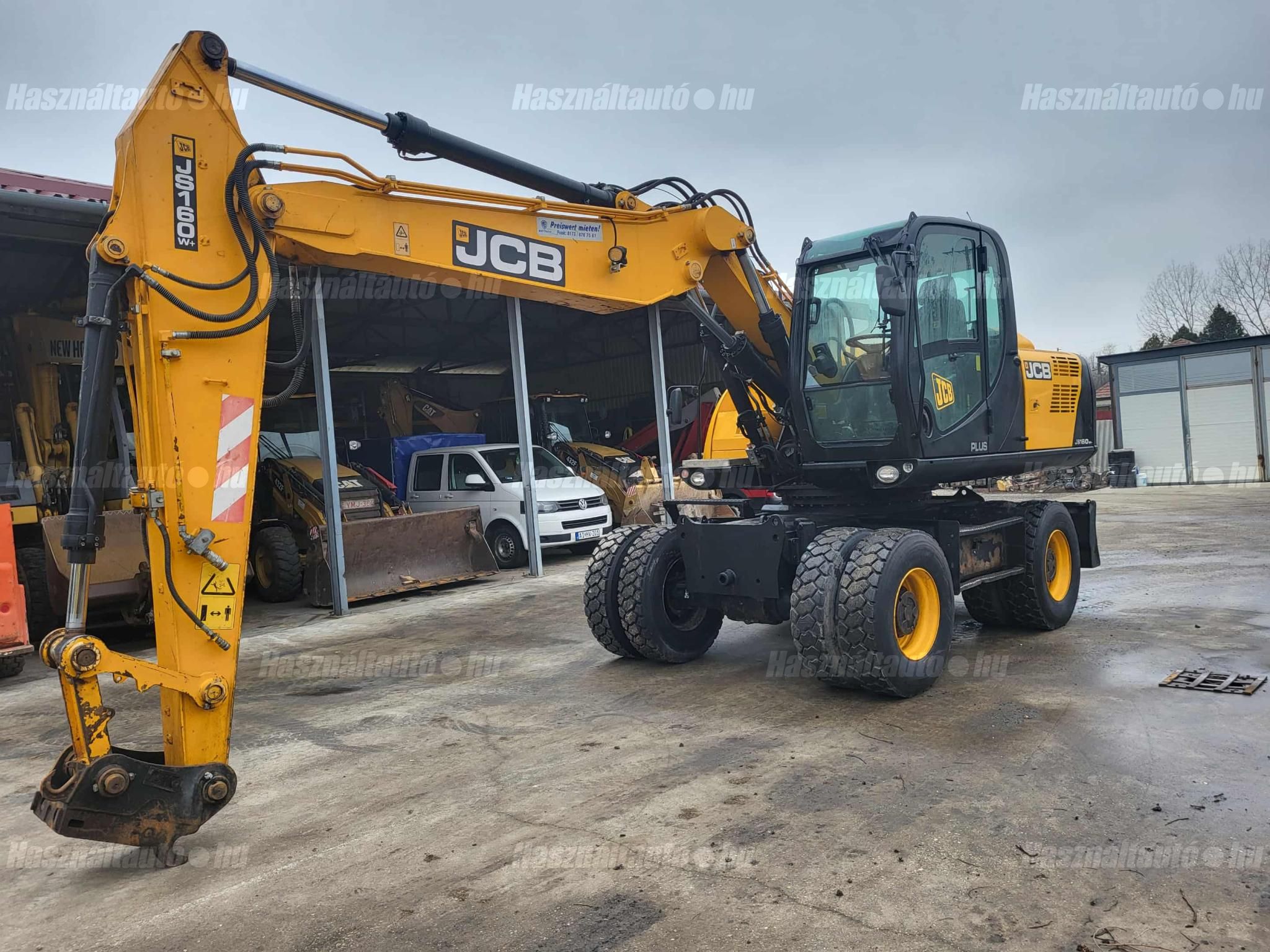 JCB 2017/12 - 1