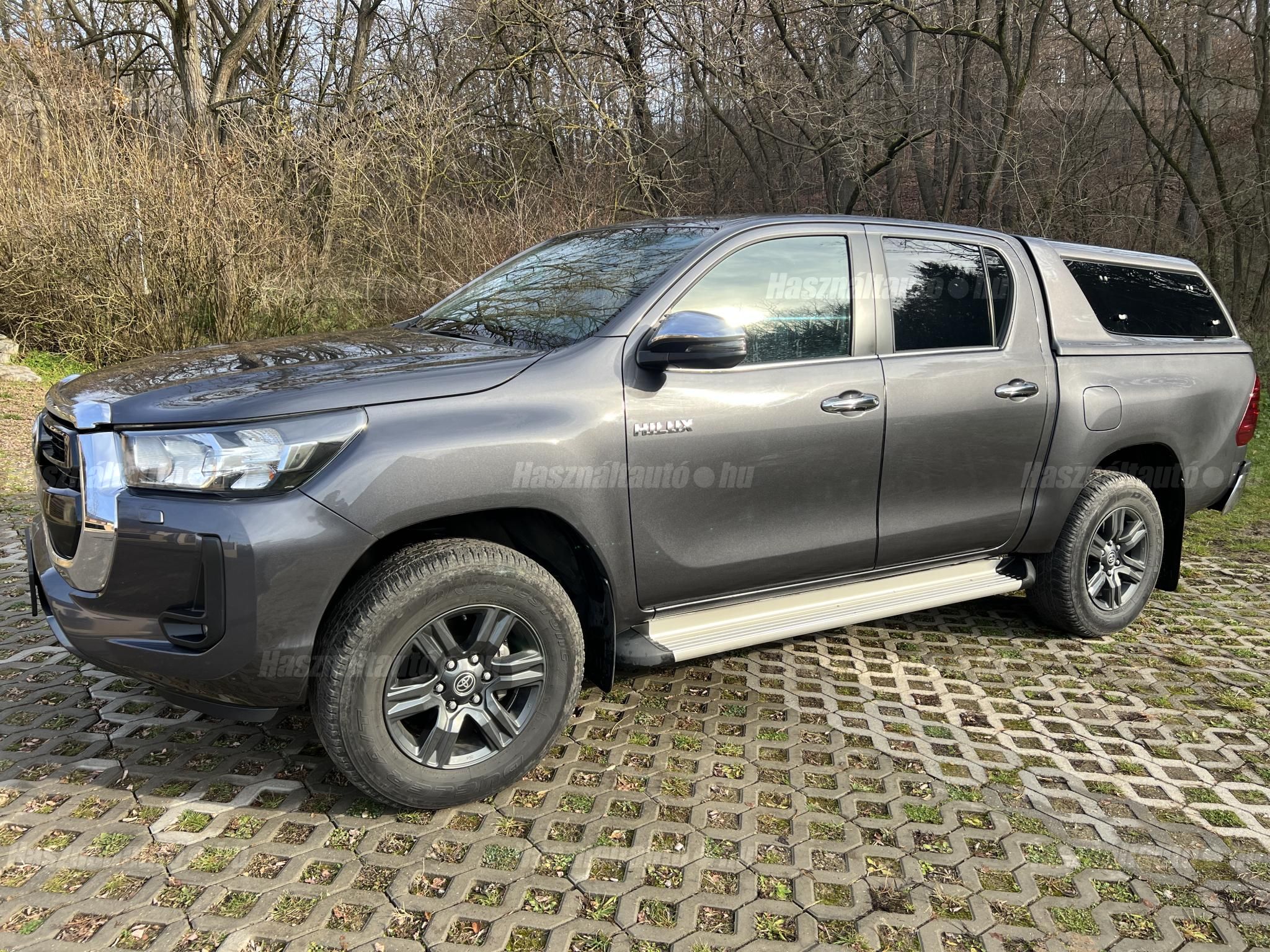 TOYOTA HILUX 2022/11 - 1