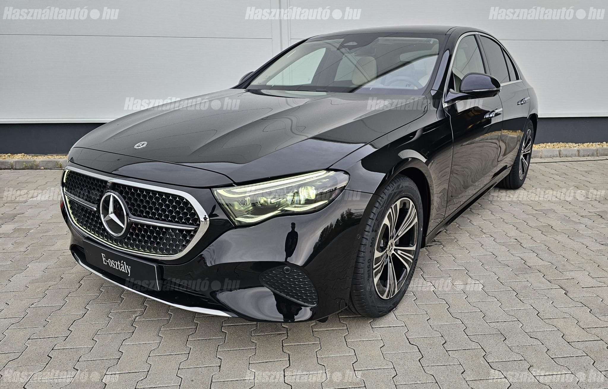 MERCEDES-BENZ E 200 2025 - 1