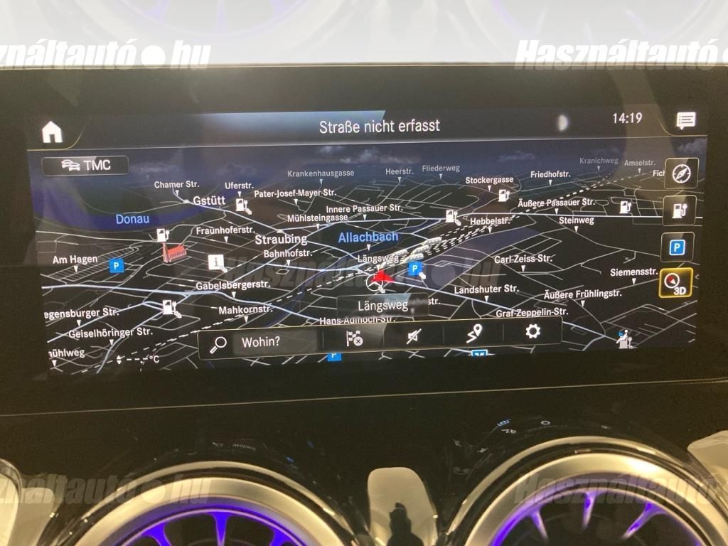 MERCEDES-BENZ EQB 2023 - 1